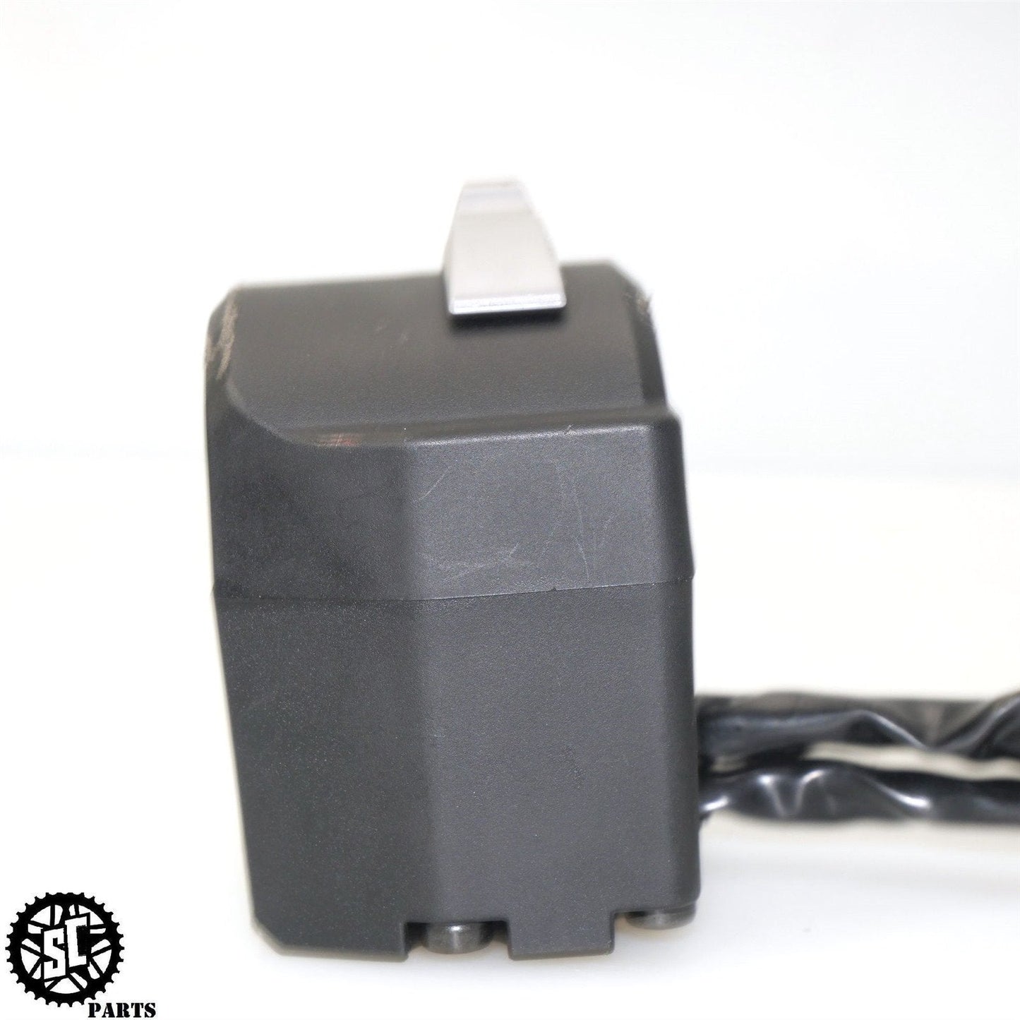 2021-2023 KAWASAKI NINJA ZX10R RIGHT CONTROL SWITCH THROTTLE SENSOR K54