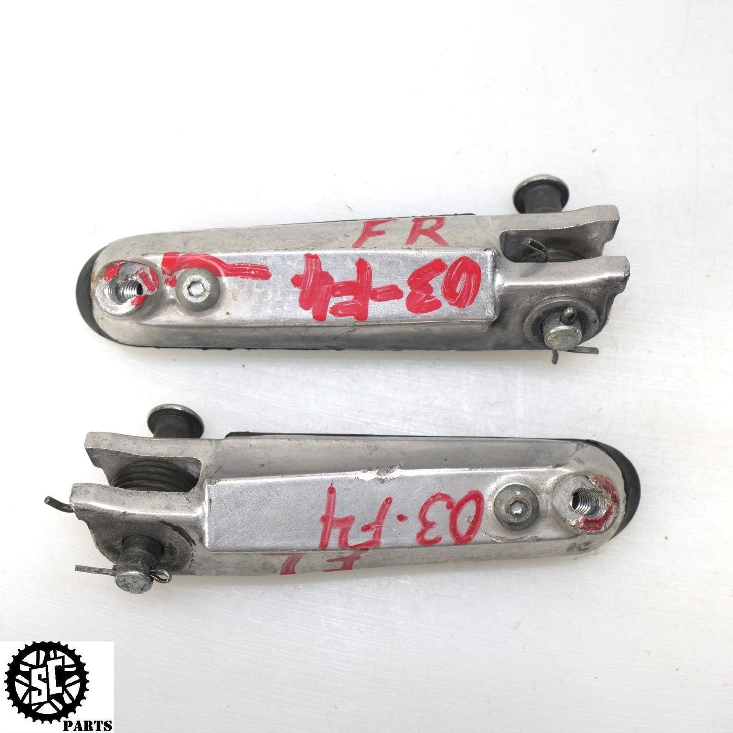 2001-2006 HONDA CBR600 F4i FRONT LEFT RIGHT FOOT PEGS H29