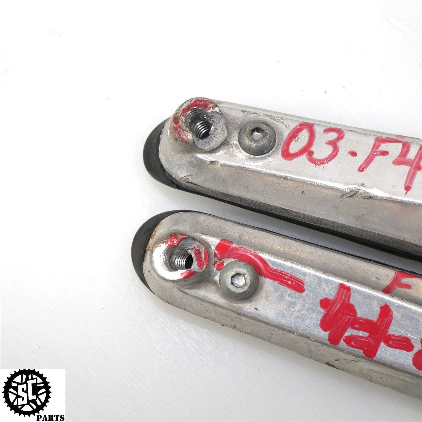 2001-2006 HONDA CBR600 F4i FRONT LEFT RIGHT FOOT PEGS H29