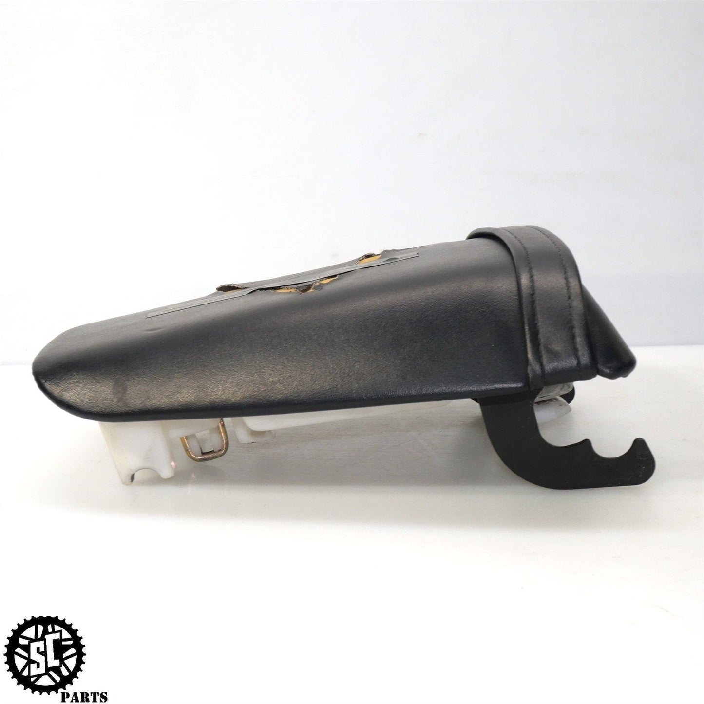 2001-2006 HONDA CBR600 F4i REAR BACK PASSENGER SEAT H29