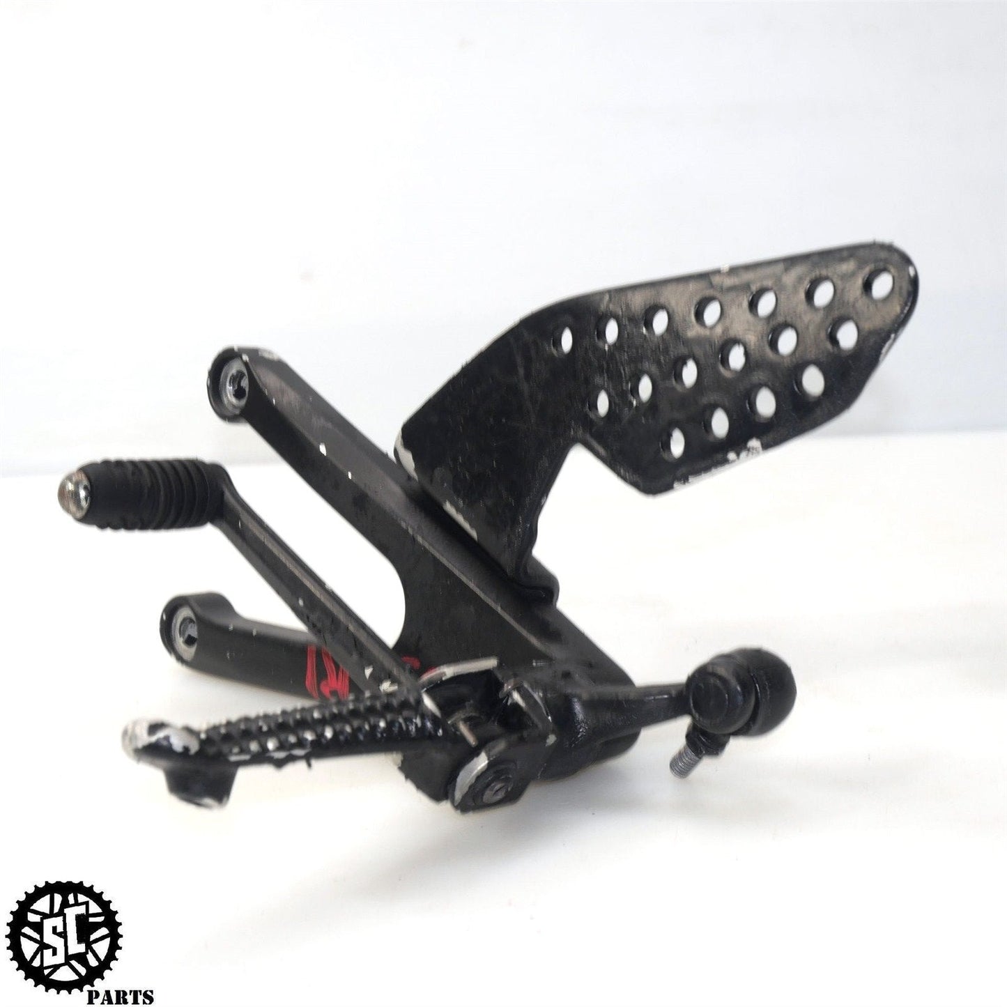 2002 2003 YAMAHA YZF R1 FRONT LEFT REARSET FOOT PEG GEAR SHIFTER PEDAL Y07
