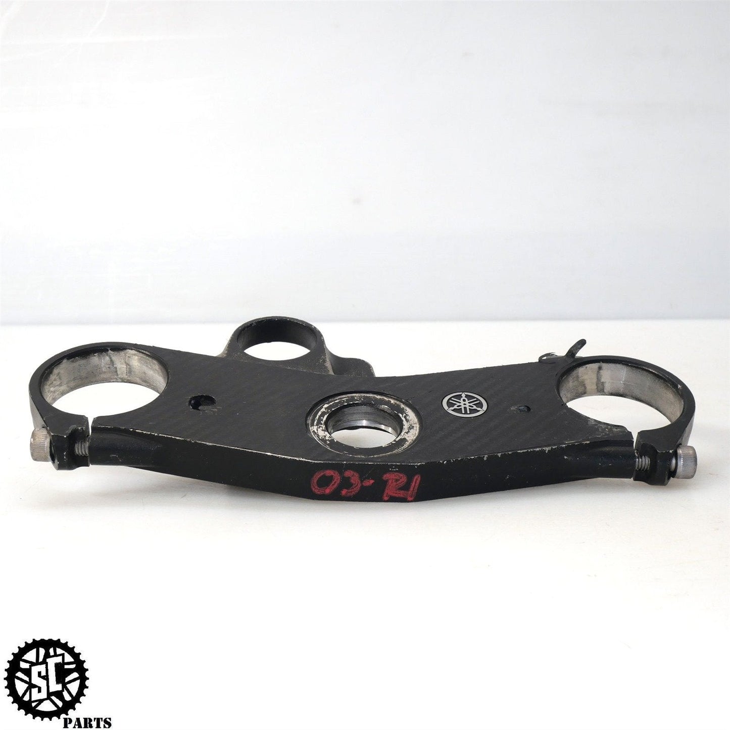 2002 2003 YAMAHA YZF R1 UPPER TRIPLE TREE FORK TOP CLAMP BRIDGE Y07