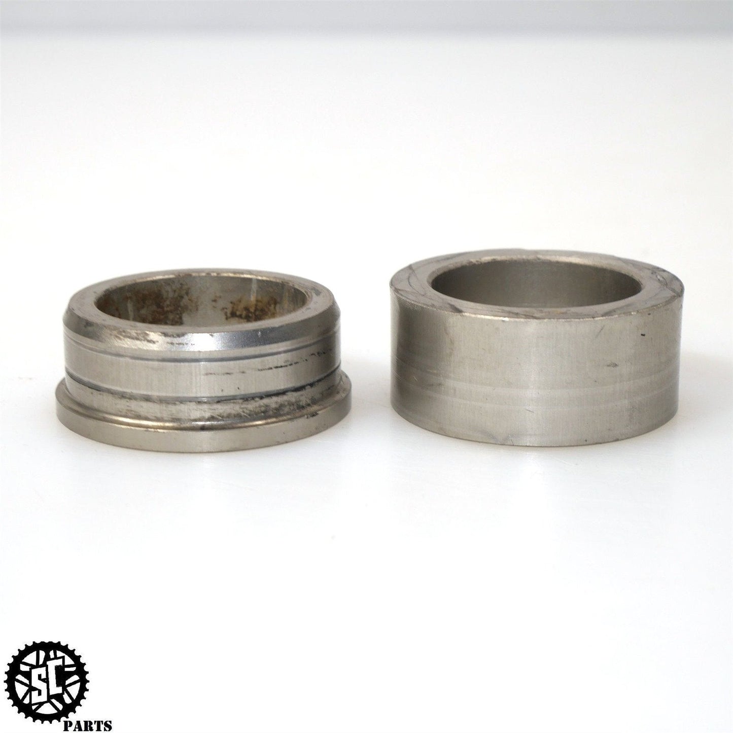 2006 2007 SUZUKI GSXR 600 750 REAR AXLE BACK WHEEL RIM BOLT AXEL SPACER S40