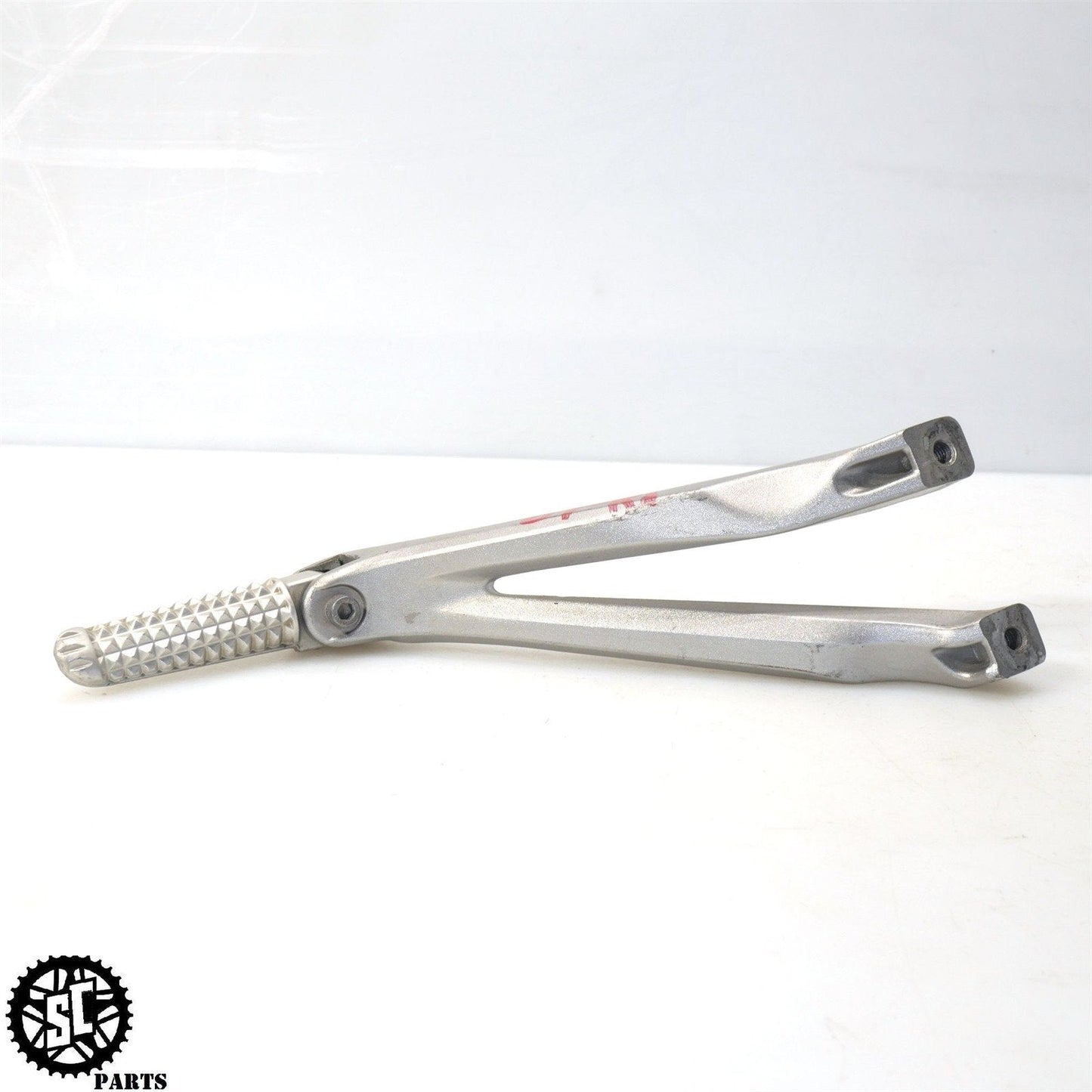 2007 2008 YAMAHA YZF R1 REAR BACK PASSENGER FOOT PEGS Y33