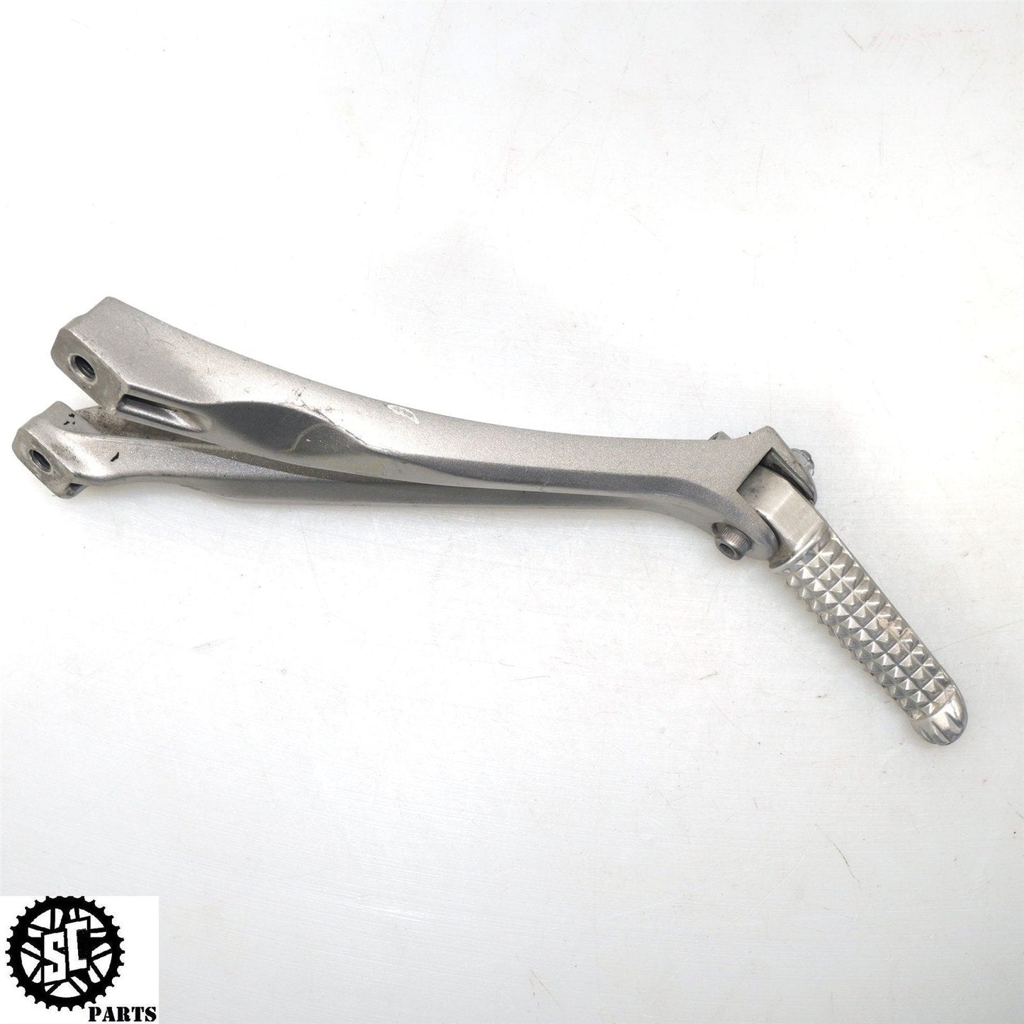 2007 2008 YAMAHA YZF R1 REAR BACK PASSENGER FOOT PEGS Y33