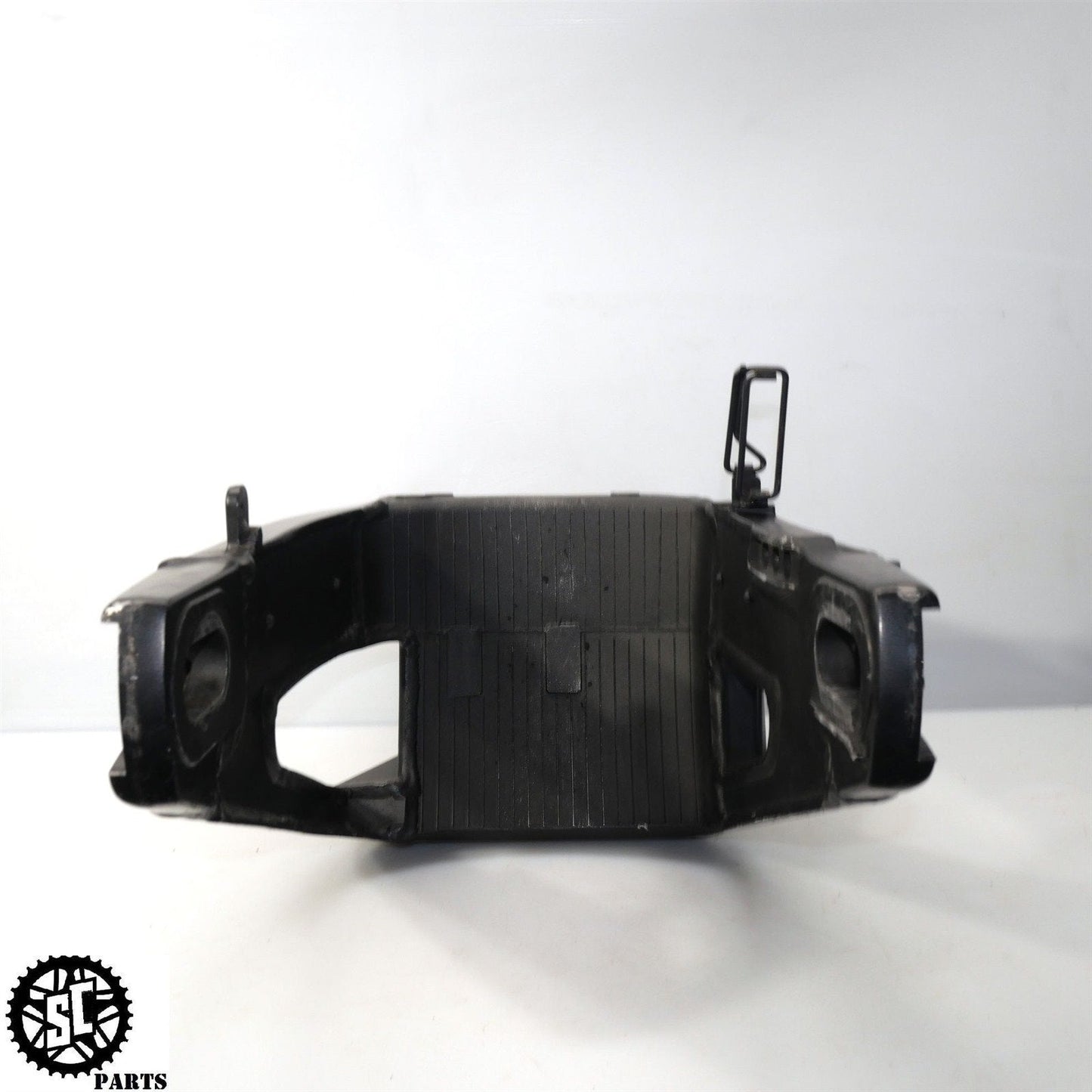 2007 2008 YAMAHA YZF R1 REAR SUBFRAME Y33
