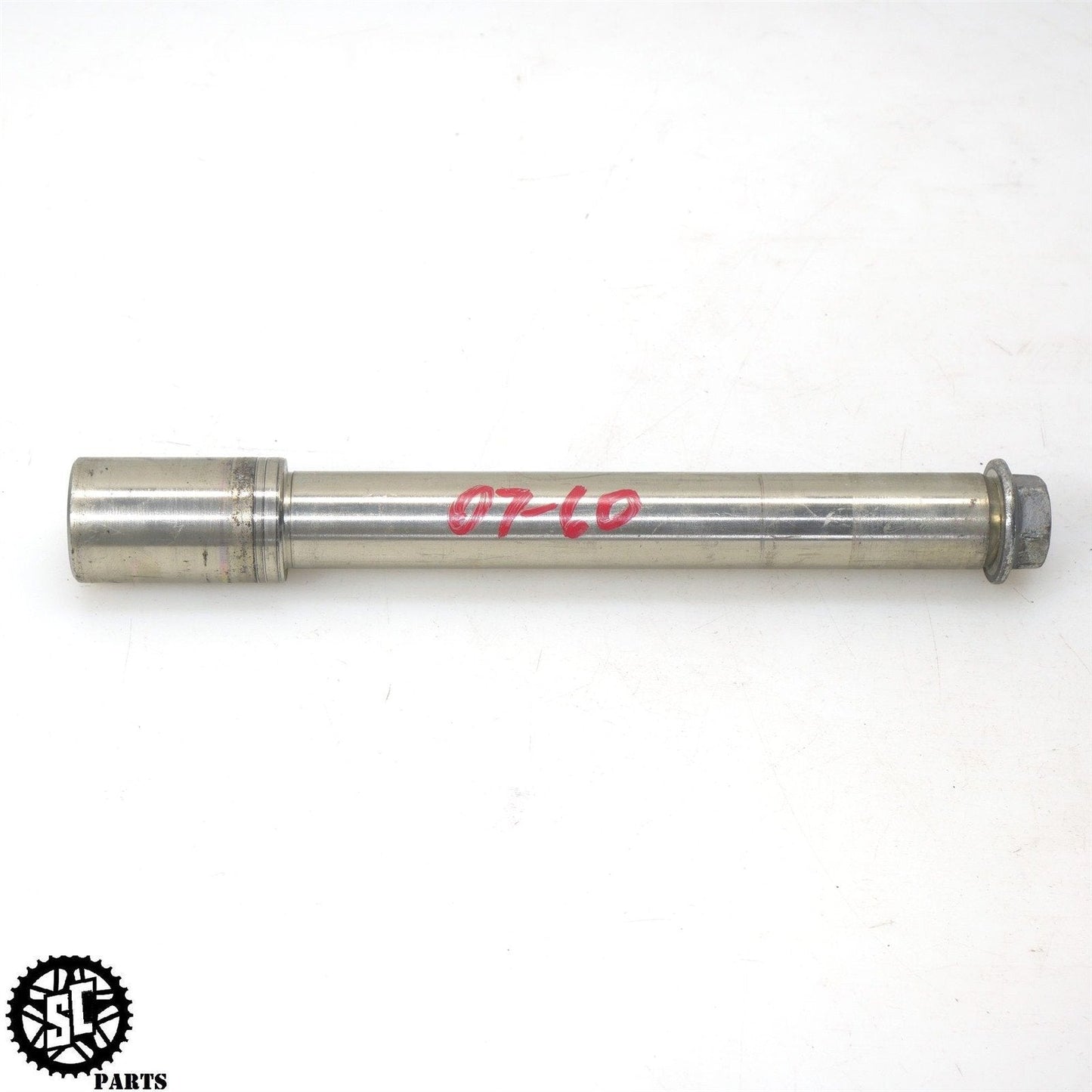SUZUKI GSXR1000 GSXR600 GSXR750 OEM FRONT WHEEL RIM AXLE PIVOT BOLT S67