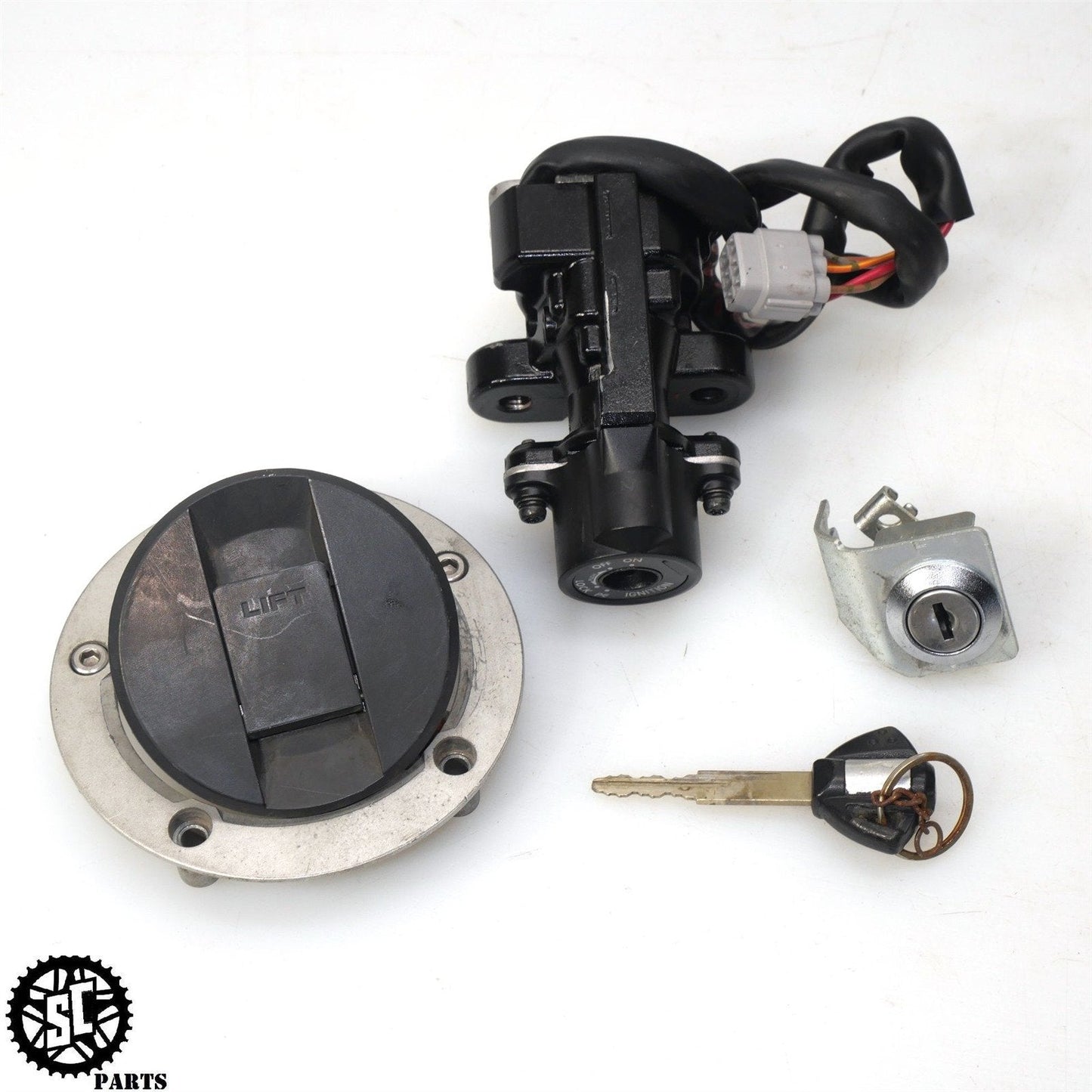 2006-2007 SUZUKI GSXR 600 750 LOCK SET IGNITION SWITCH W KEY FACTORY OEM S67