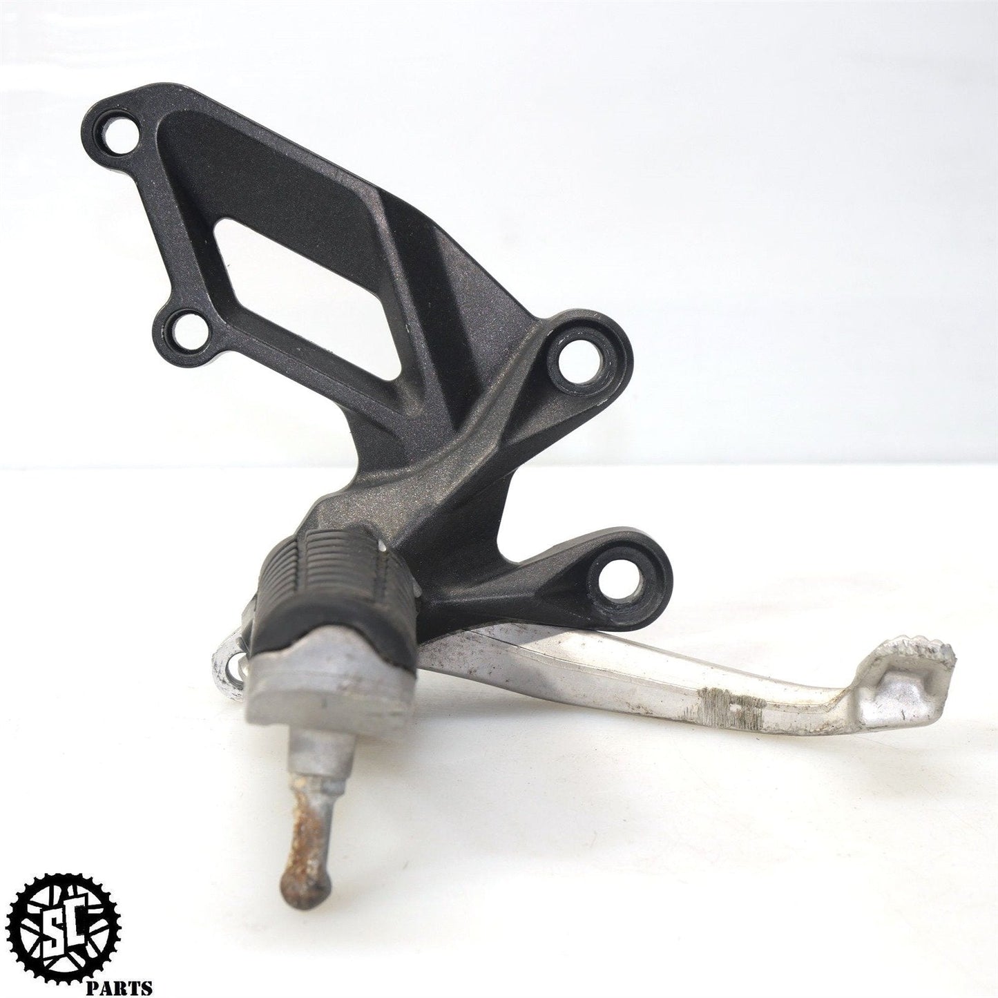2006-2011 KAWASAKI NINJA ZX14R FRONT RIGHT REARSET FOOT PEG BRAKE PEDAL K64