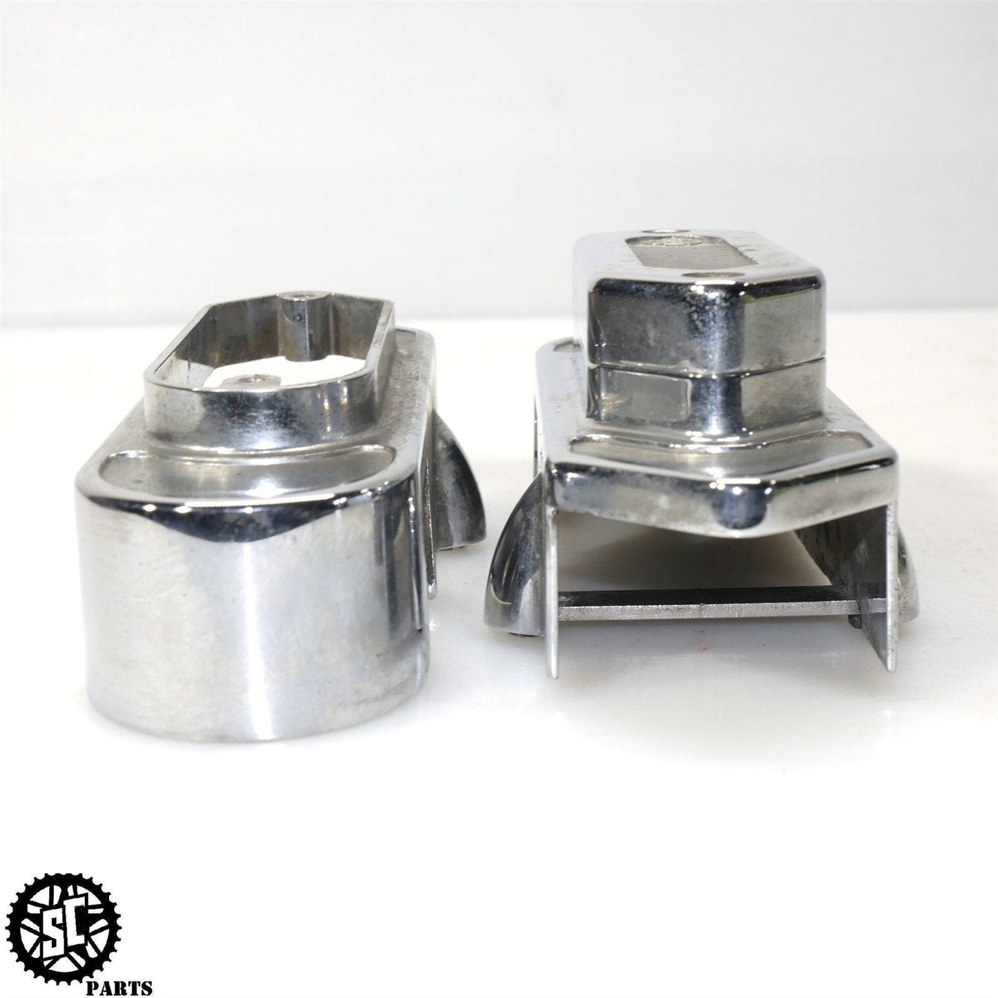2005 HARLEY-DAVIDSON DYNA FXDWG CHROME SWINGARM COVER HD05