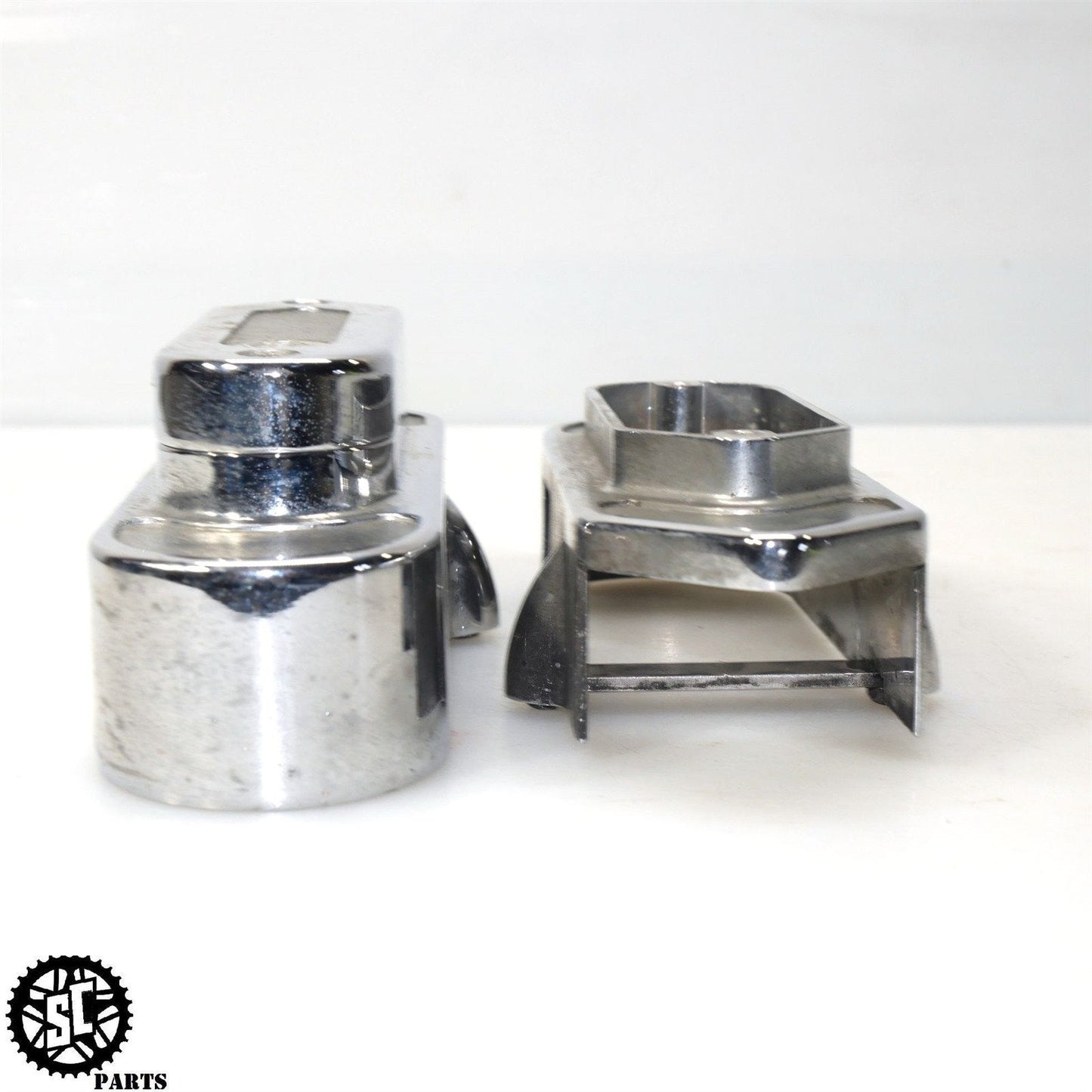 2005 HARLEY-DAVIDSON DYNA FXDWG CHROME SWINGARM COVER HD05