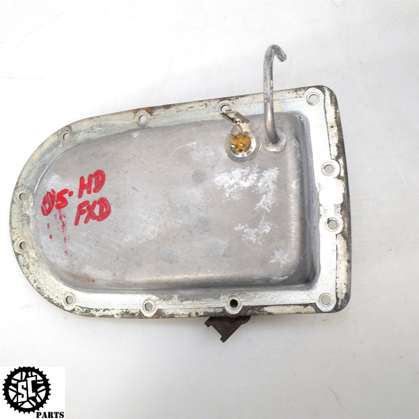 2005 HARLEY-DAVIDSON DYNA FXDWG FUEL PUMP GAS TANK COVER FLANGE TOP PLATE HD05