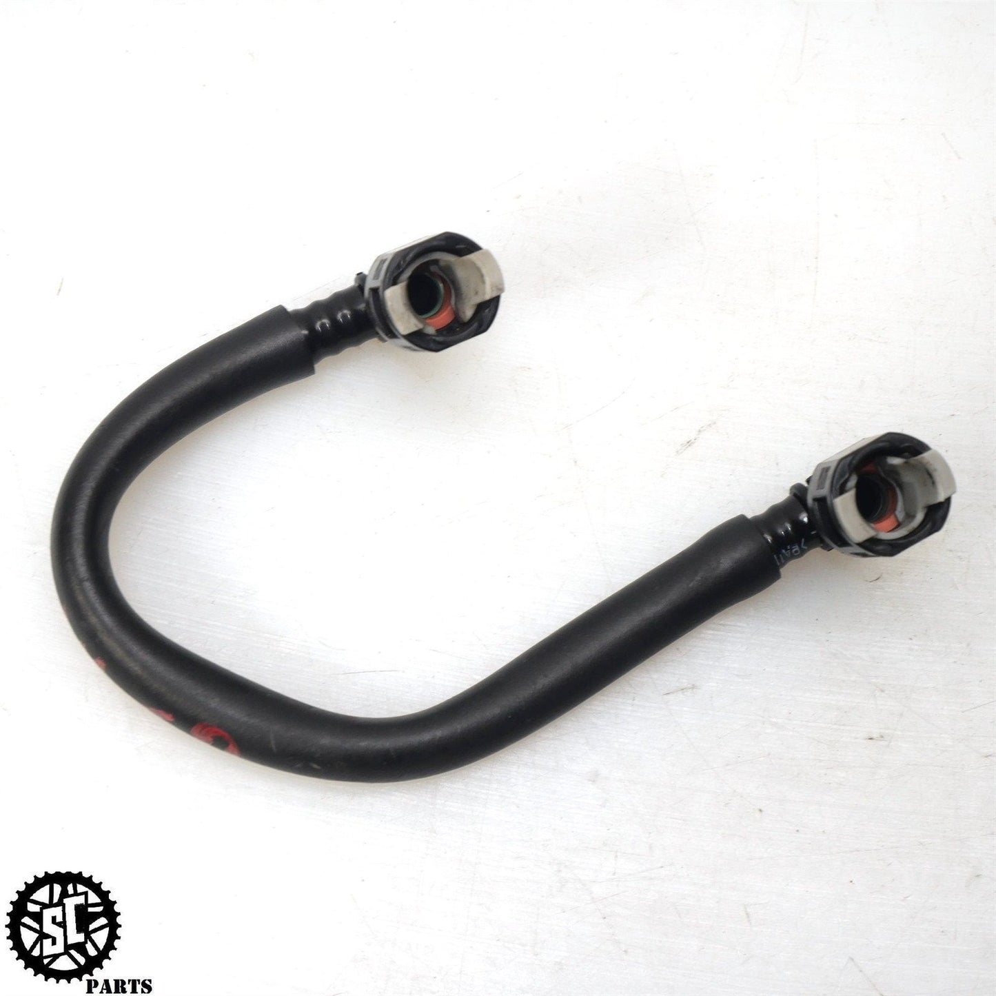 2003 2004 SUZUKI GSXR 1000 FUEL LINE GAS HOSE CLIP S53