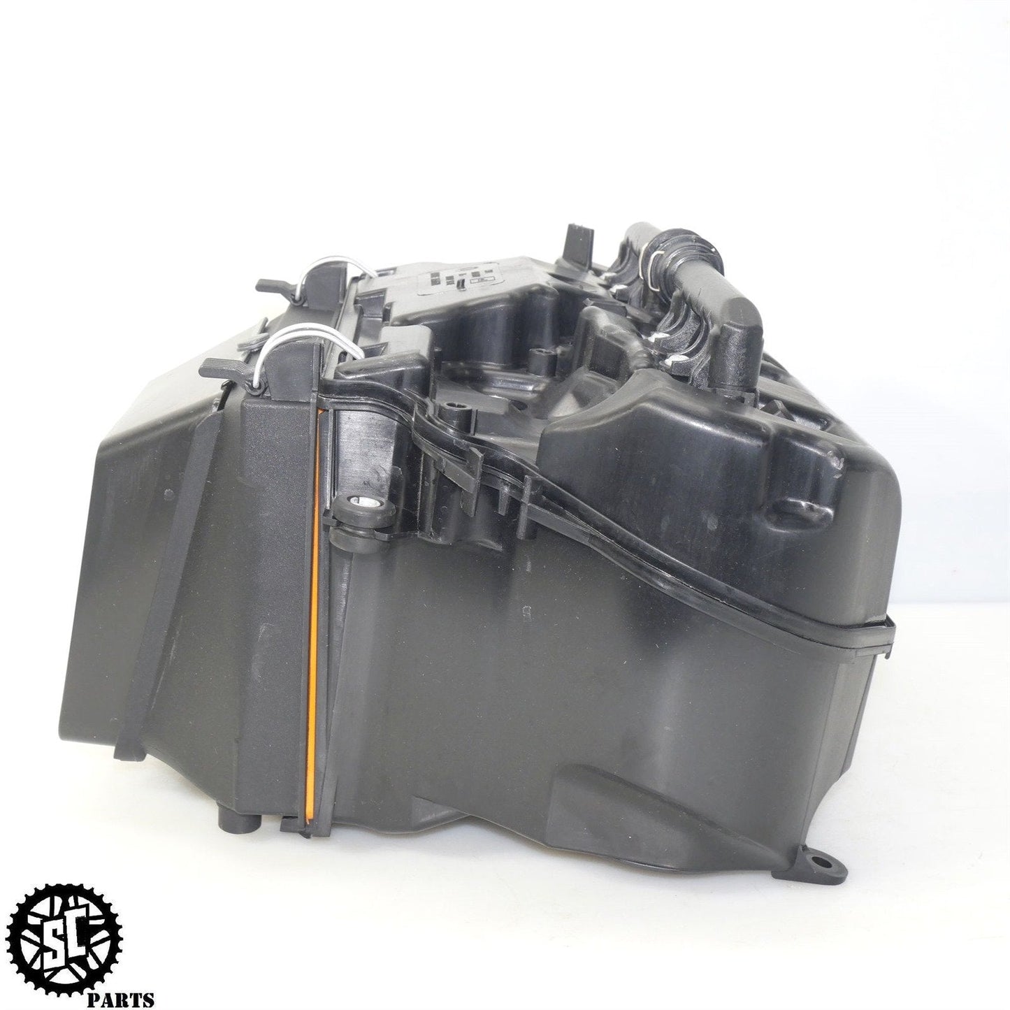 2014-2021 BMW S1000R AIR BOX FILTER HOUSING FUEL INJECTOR B36