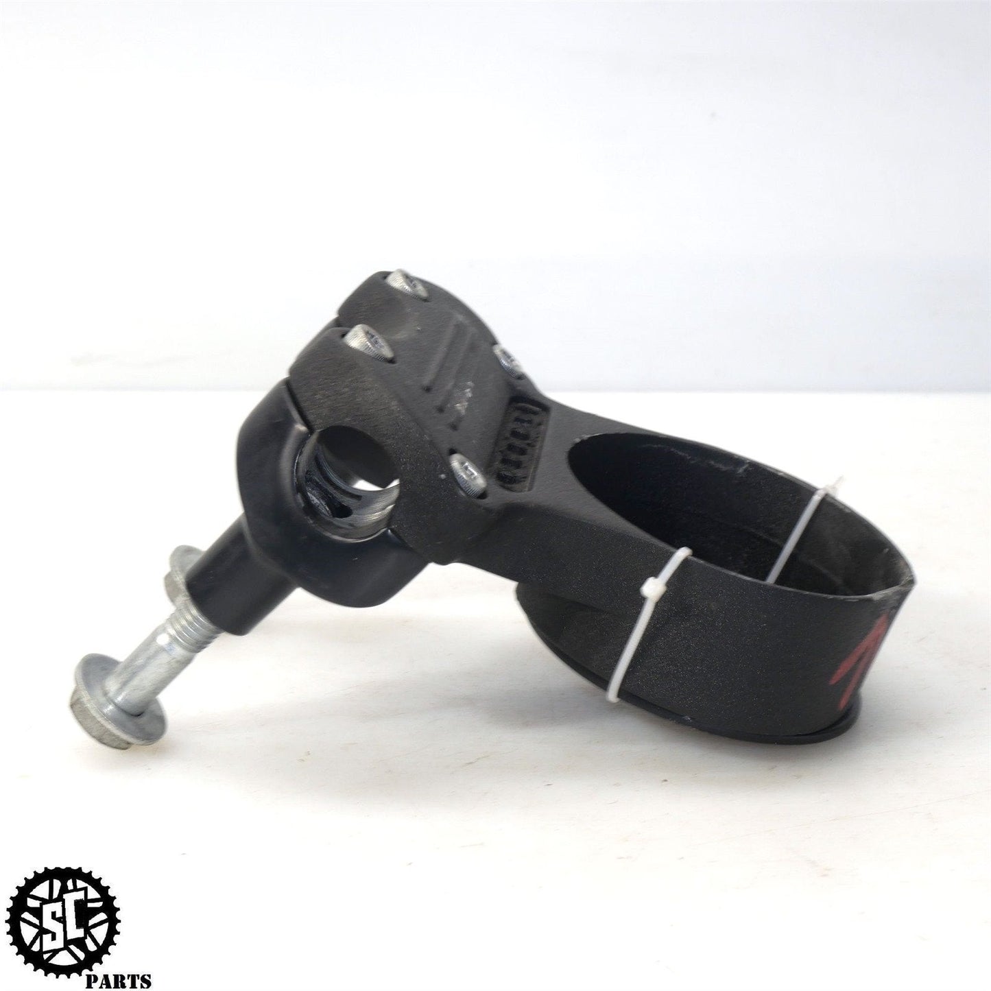 2014-2020 HARLEY SPORSTER IRON 883 SPEEDOMETER GAUGE MOUNT BRACKET HD69