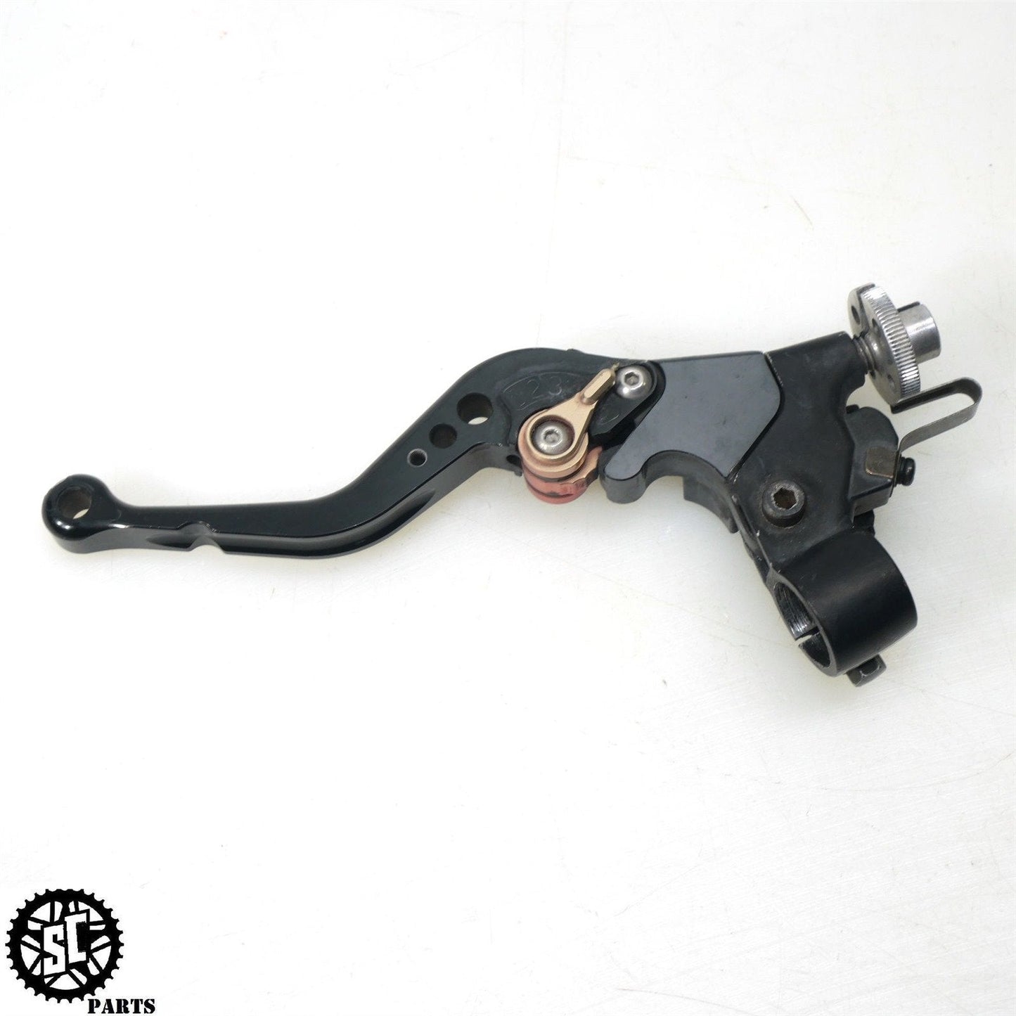 01 - 03 2002 SUZUKI GSXR600 CLUTCH PERCH CABLE LEVER BRACKET S36 - SALVAGECYCLEPARTS