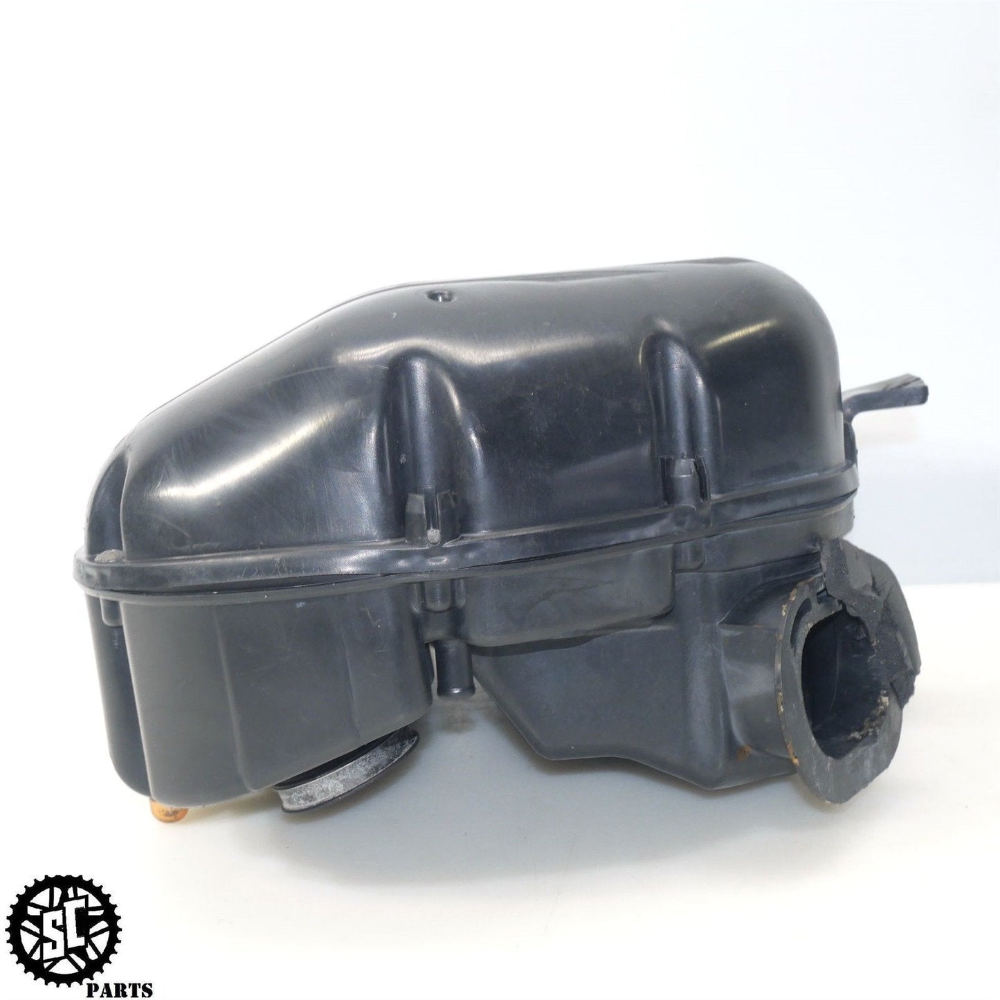 01 - 03 SUZUKI GSXR 600 AIRBOX FILTER HOUSING VELOCITY STACKS S30 - SALVAGECYCLEPARTS