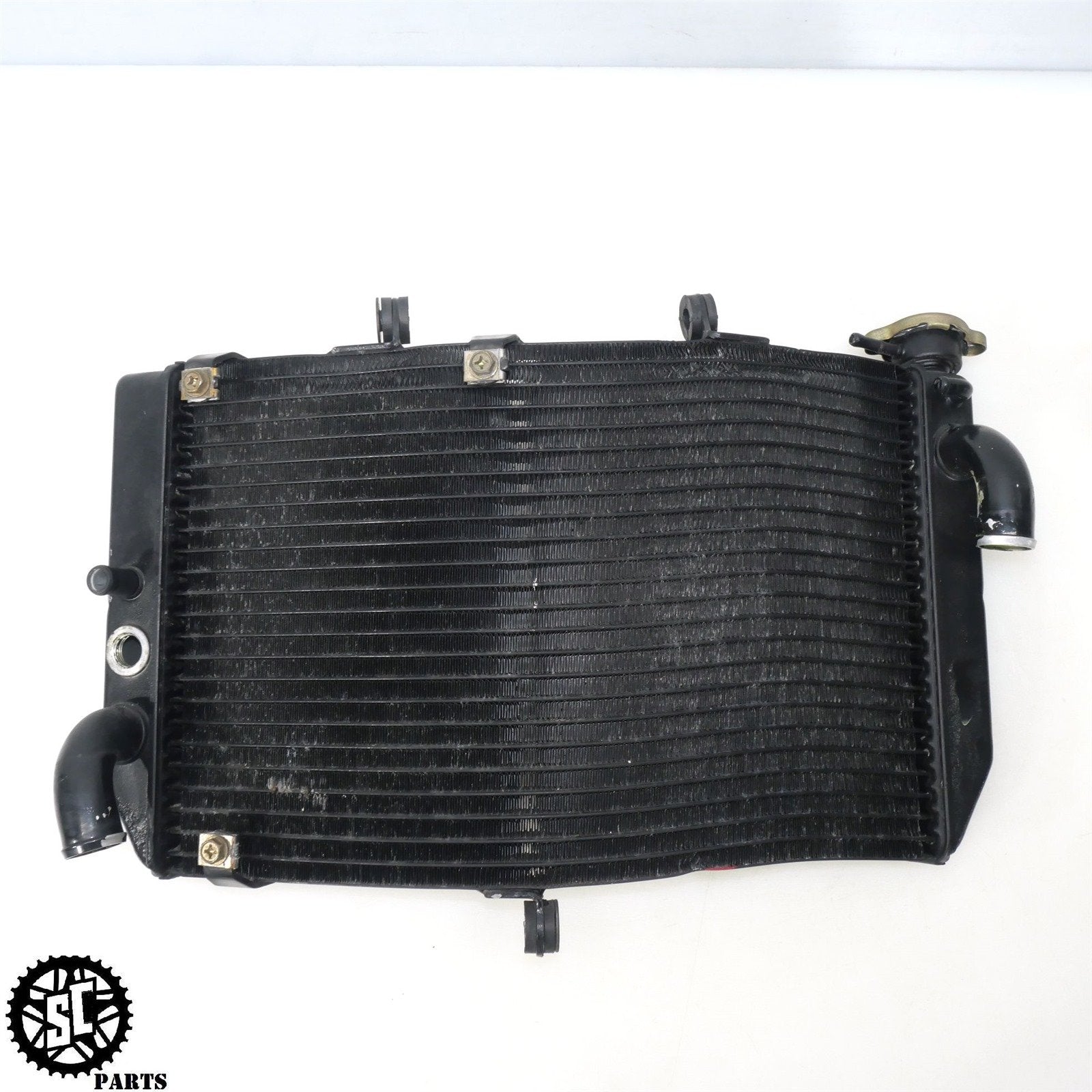 01 - 06 HONDA CBR 600 F4i RADIATOR NO LEAKS H08 - SALVAGECYCLEPARTS