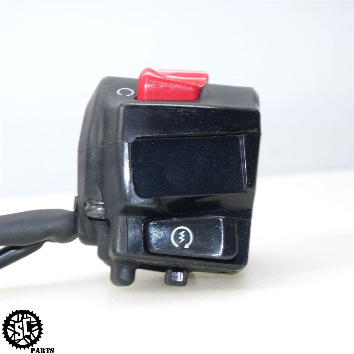 01 - 06 HONDA CBR 600 F4i RIGHT CONTROL KILL START SWITCH 35013MBWA10 H08 - SALVAGECYCLEPARTS