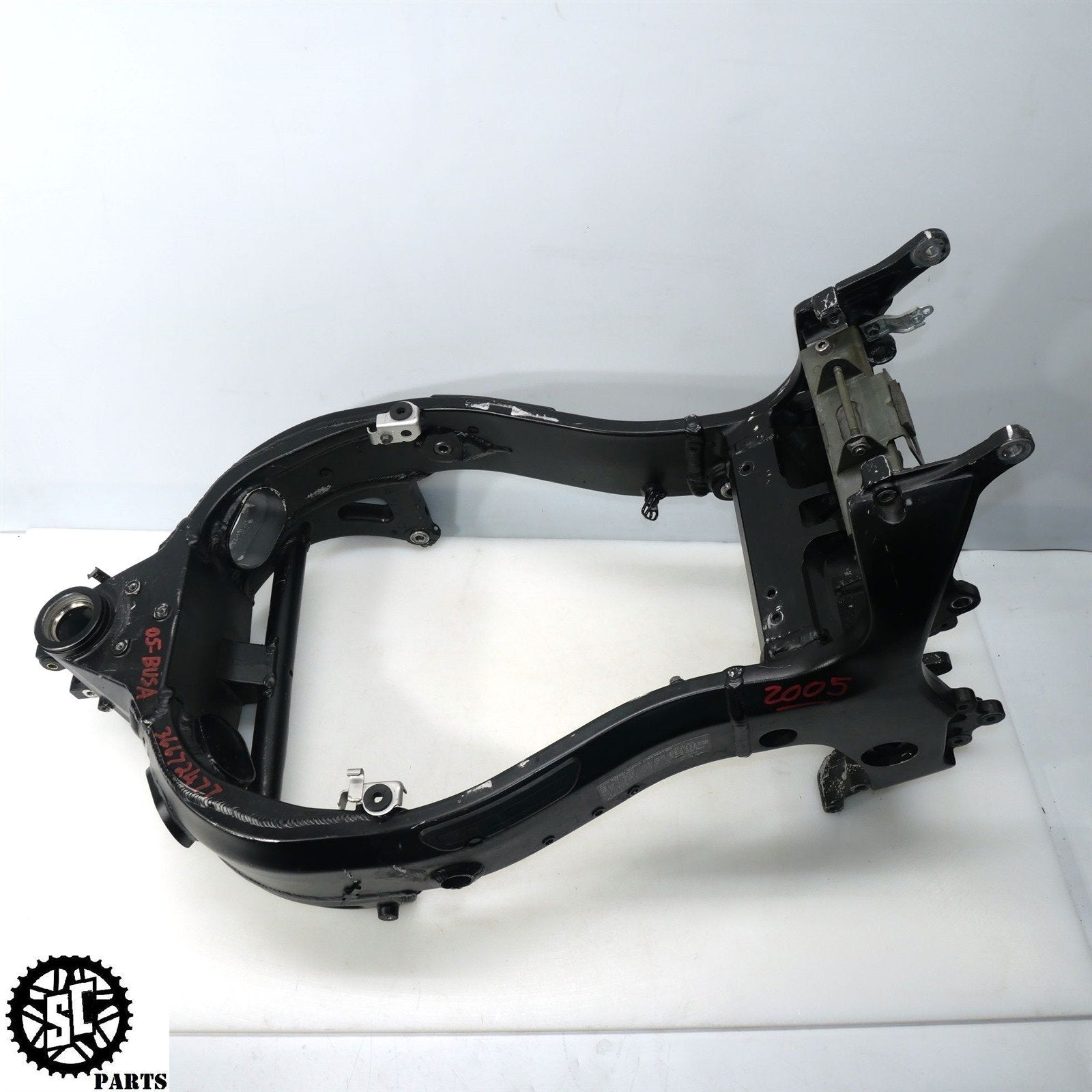 01 - 07 2005 SUZUKI HAYABUSA FRAME CHASSIS *S* S71 - SALVAGECYCLEPARTS