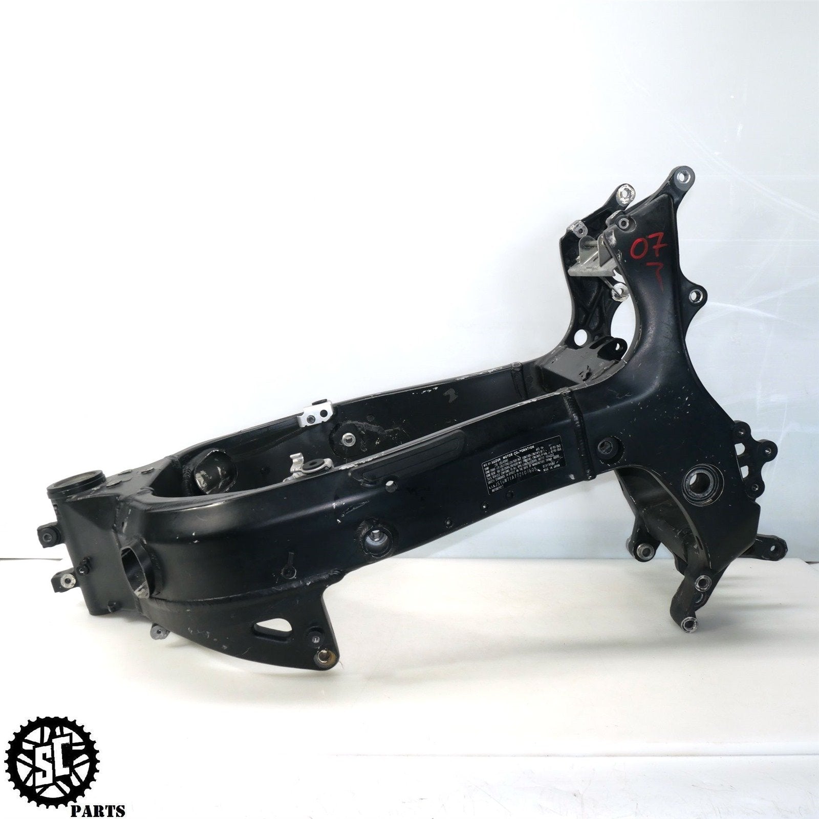 01 - 07 SUZUKI HAYABUSA CHASSIS FRAME *S* S09 - SALVAGECYCLEPARTS