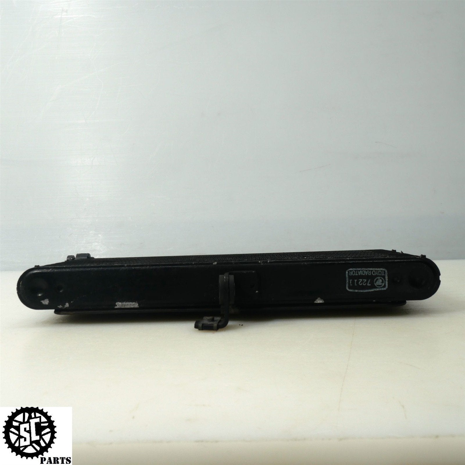 01 - 07 SUZUKI HAYABUSA ENGINE OIL COOLER S31 - SALVAGECYCLEPARTS