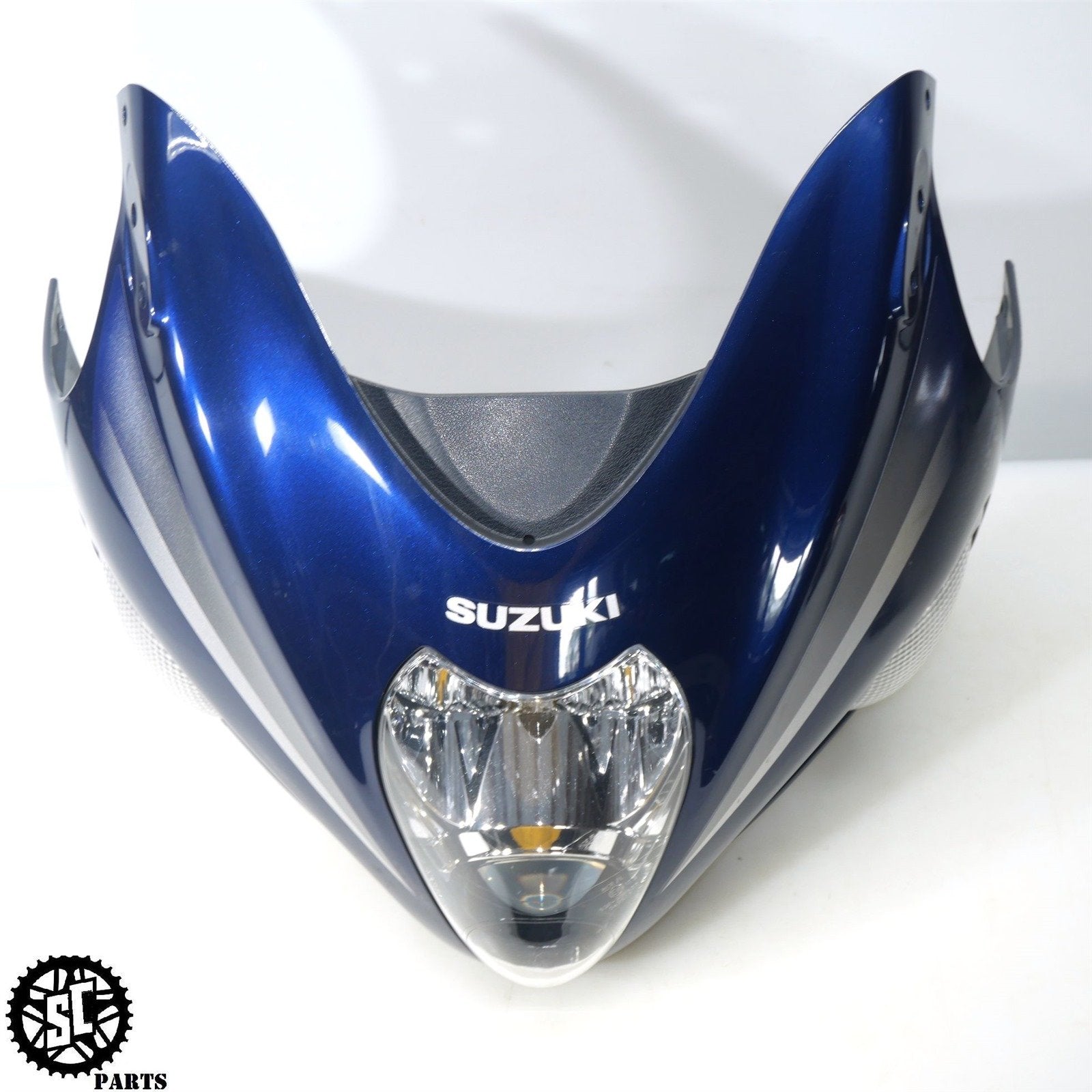 01 - 07 SUZUKI HAYABUSA FRONT HEADLIGHT FAIRING S42 - SALVAGECYCLEPARTS