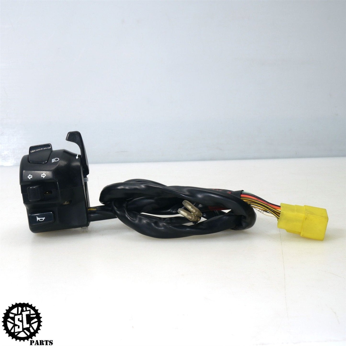 01 - 07 SUZUKI HAYABUSA LEFT CONTROL SWITCH 37400 - 24F10 S42 - SALVAGECYCLEPARTS