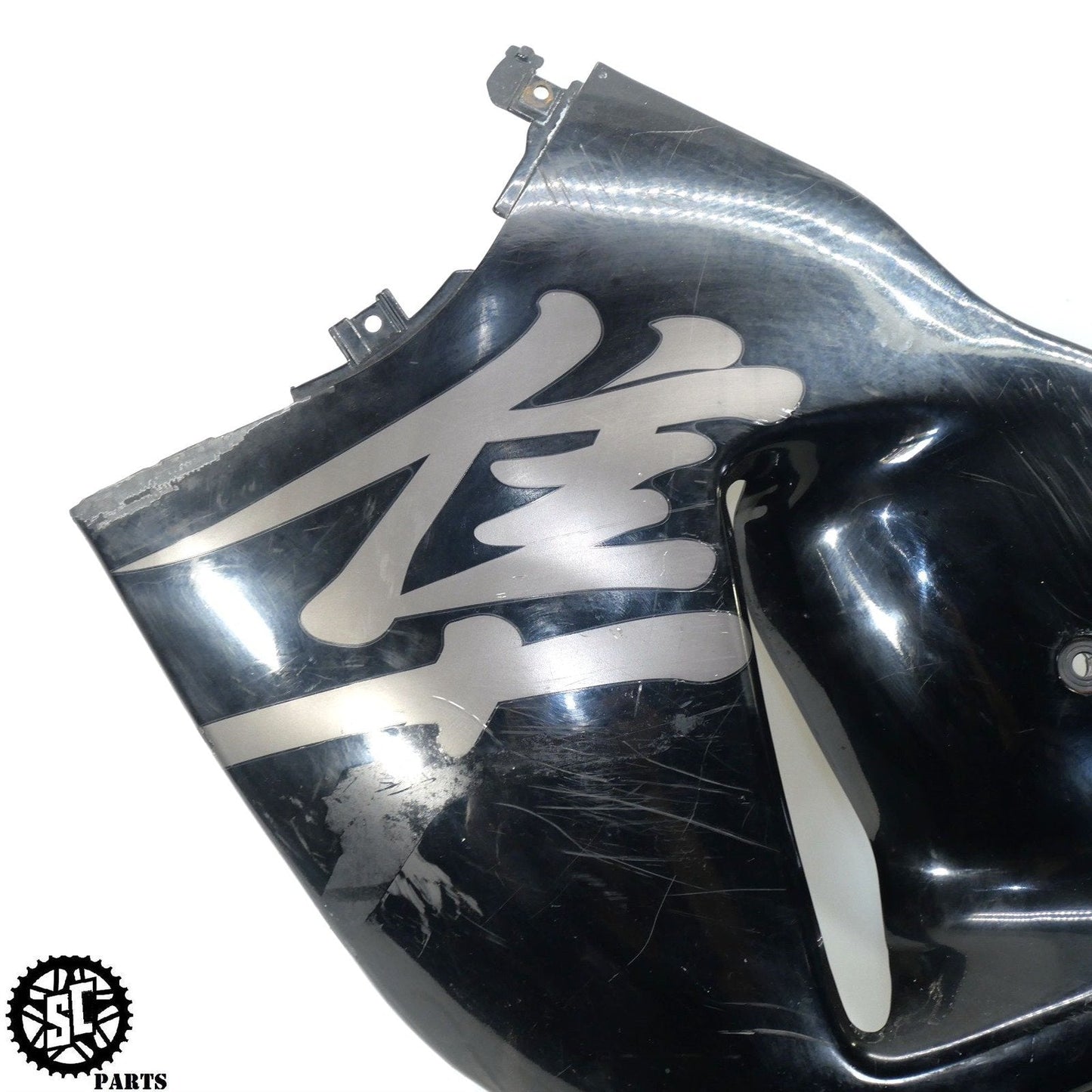 01 - 07 SUZUKI HAYABUSA LEFT SIDE FAIRING S09 - SALVAGECYCLEPARTS