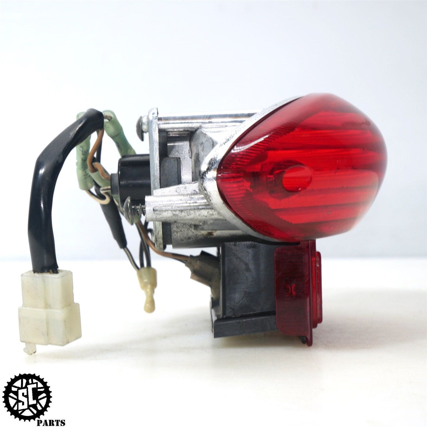 01 - 07 SUZUKI HAYABUSA REAR BRAKE TAIL S42 - SALVAGECYCLEPARTS