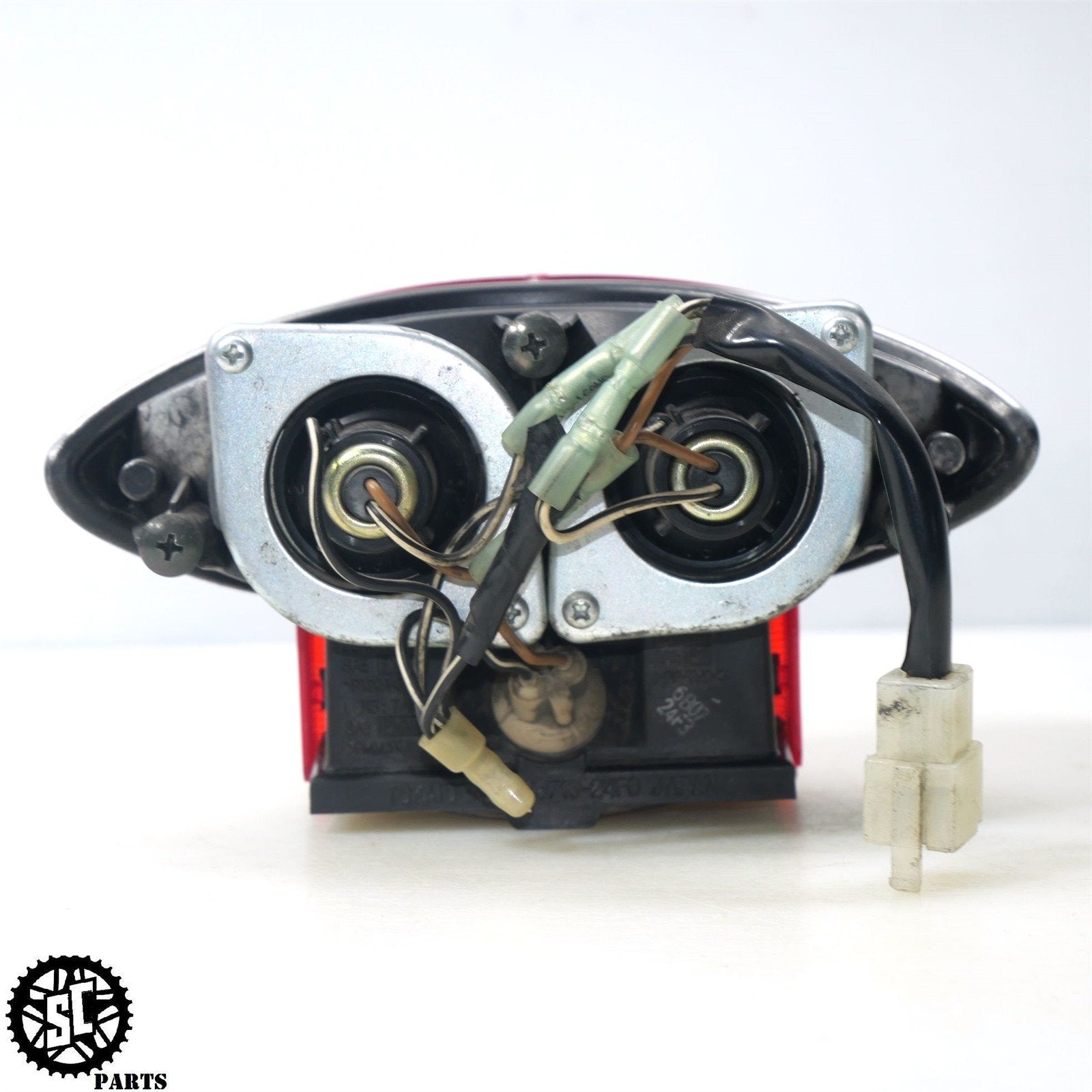 01 - 07 SUZUKI HAYABUSA REAR BRAKE TAIL S42 - SALVAGECYCLEPARTS