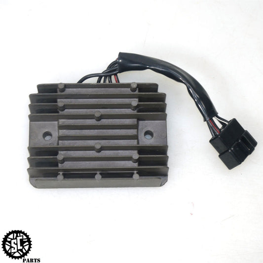 01 - 07 SUZUKI HAYABUSA RECTIFIER REGULATOR S31 - SALVAGECYCLEPARTS