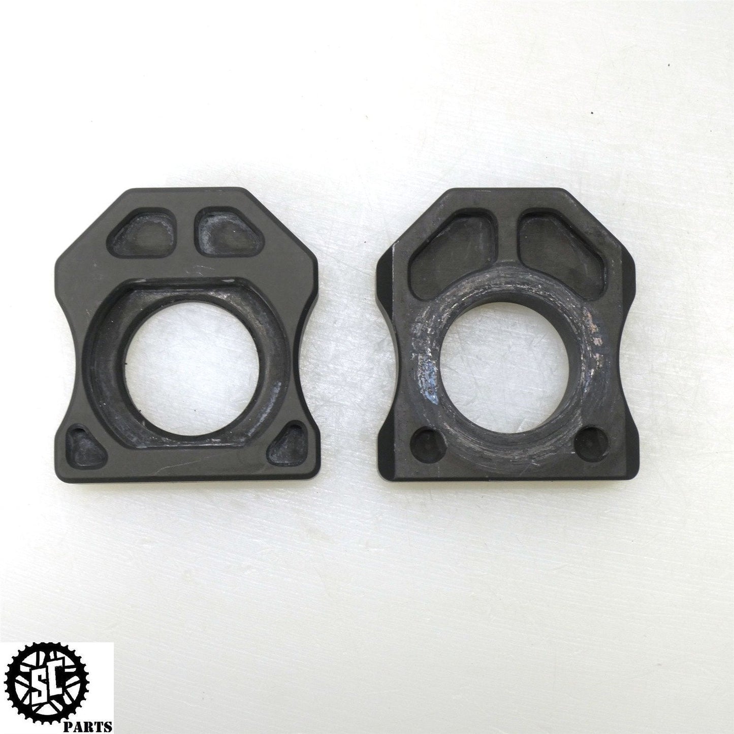 01 - 08 GSXR 1000 S1000RR 15 - 19 YOSHIMURA AXLE BLOCKS ADJUSTER S52 010HA111810 - SALVAGECYCLEPARTS