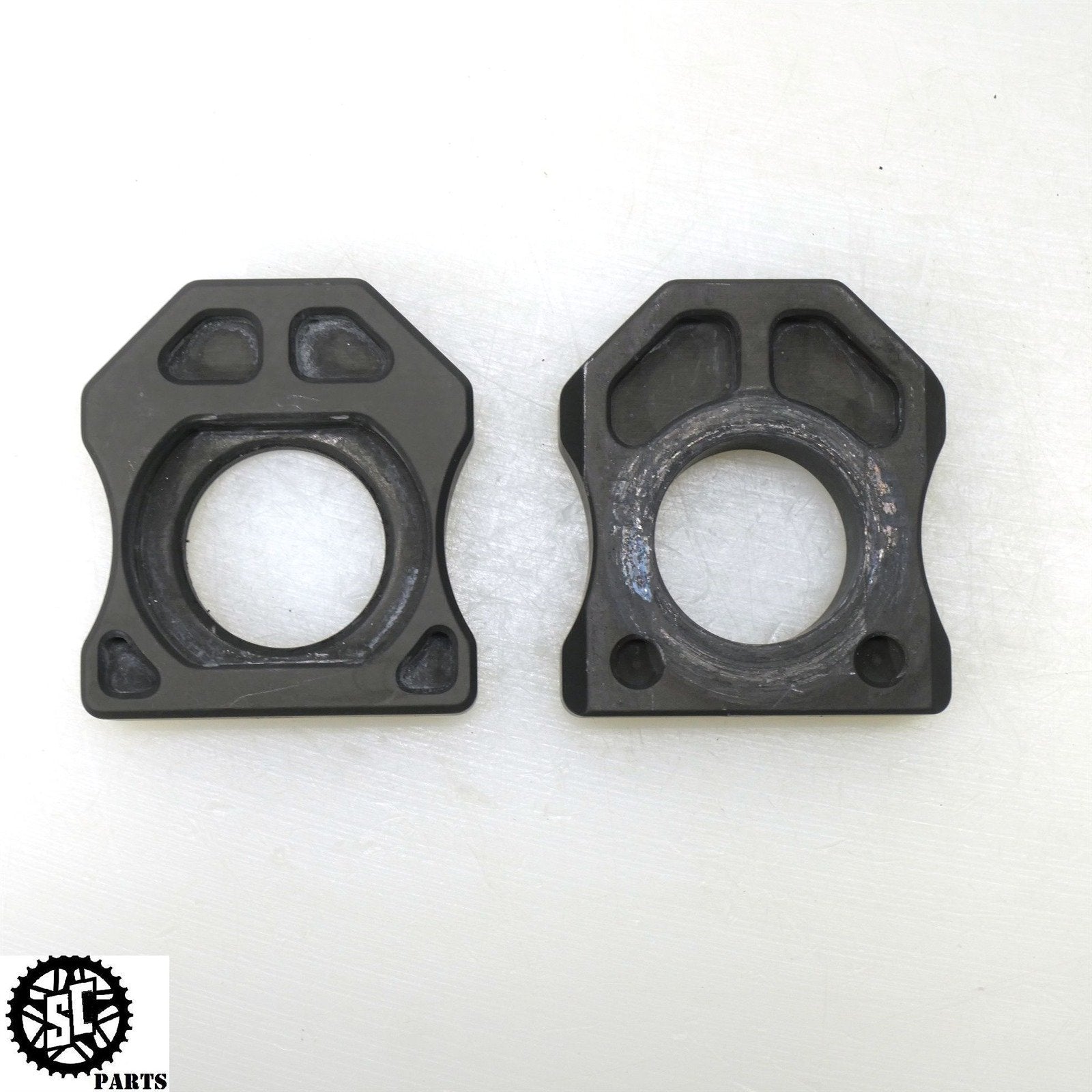 01 - 08 GSXR 1000 S1000RR 15 - 19 YOSHIMURA AXLE BLOCKS ADJUSTER S52 010HA111810 - SALVAGECYCLEPARTS