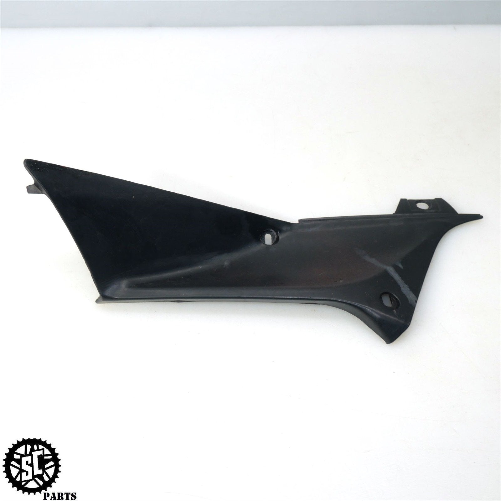 02 03 2003 YAMAHA YZF R1 INNER DASH FAIRING COVER RIGHT Y40 - SALVAGECYCLEPARTS