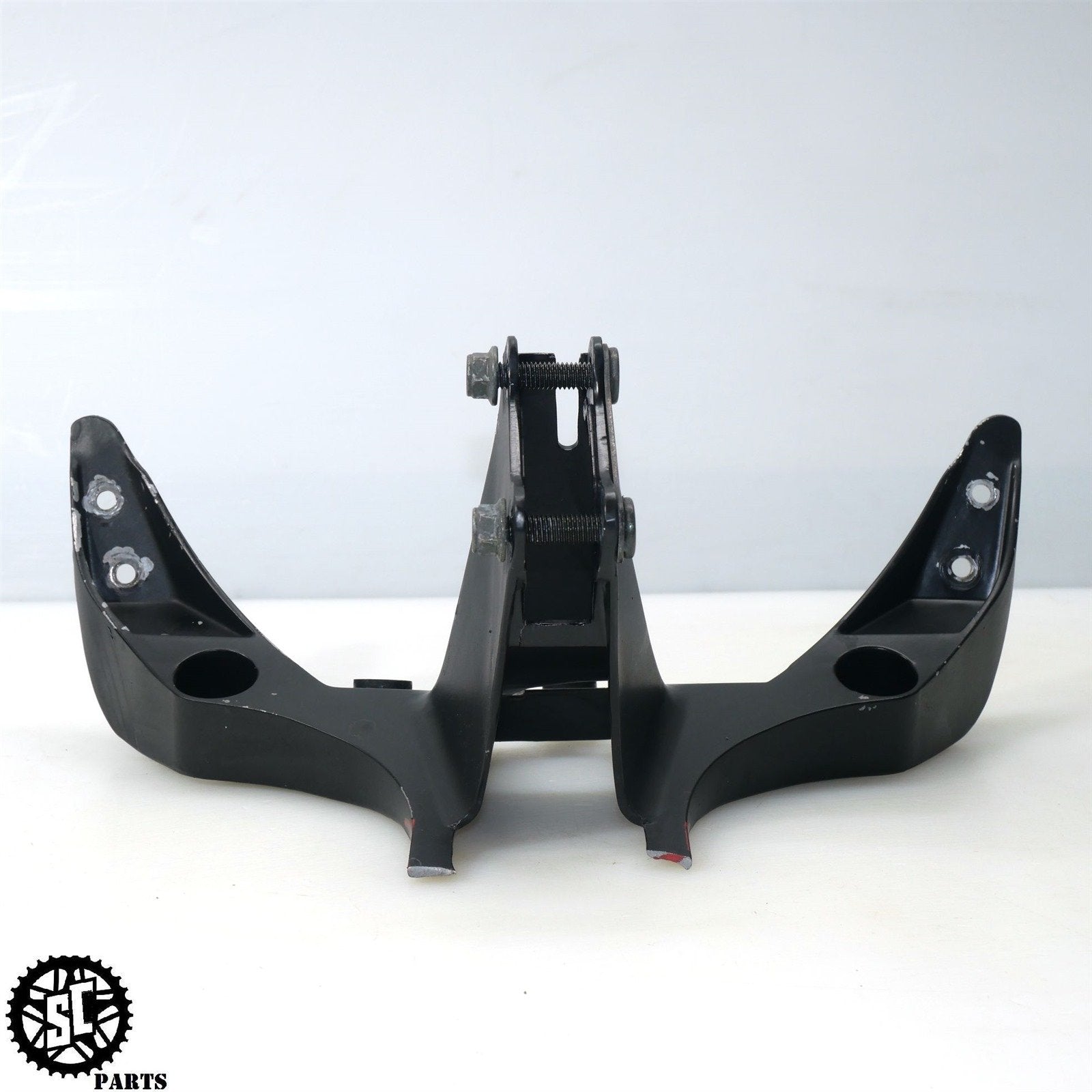 02 03 2003 YAMAHA YZF R1 UPPER FAIRING STAY MIRROR BRACKET Y40 - SALVAGECYCLEPARTS