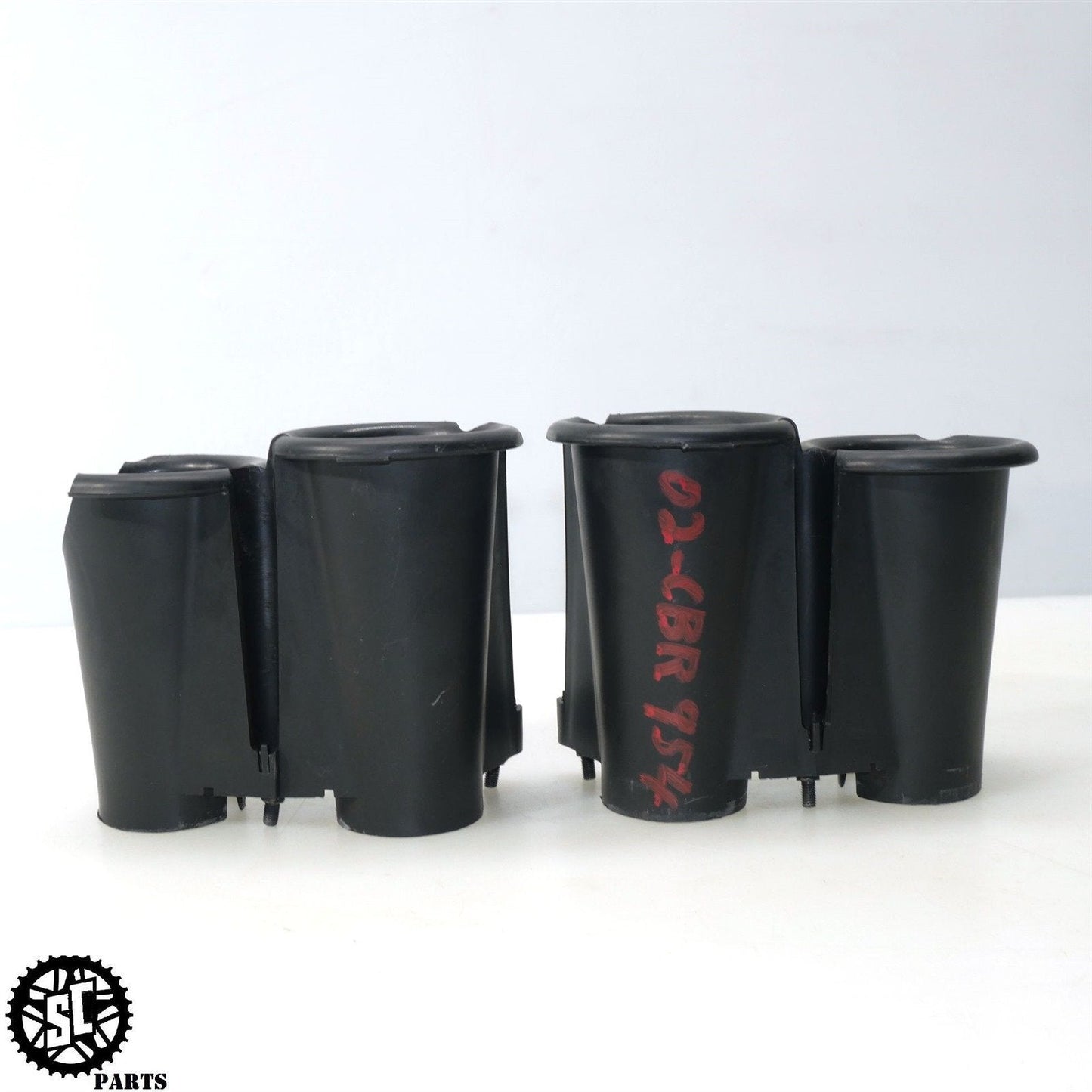 02 03 HONDA CBR954RR AIR BOX INTAKE VELOCITY STACKS H29 - SALVAGECYCLEPARTS