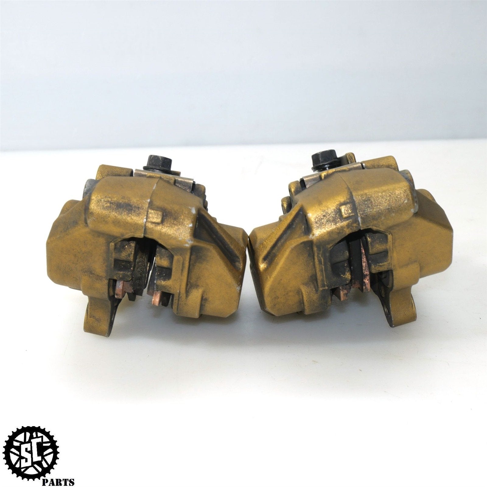 02 03 HONDA CBR954RR FRONT BRAKE CALIPER H29 - SALVAGECYCLEPARTS