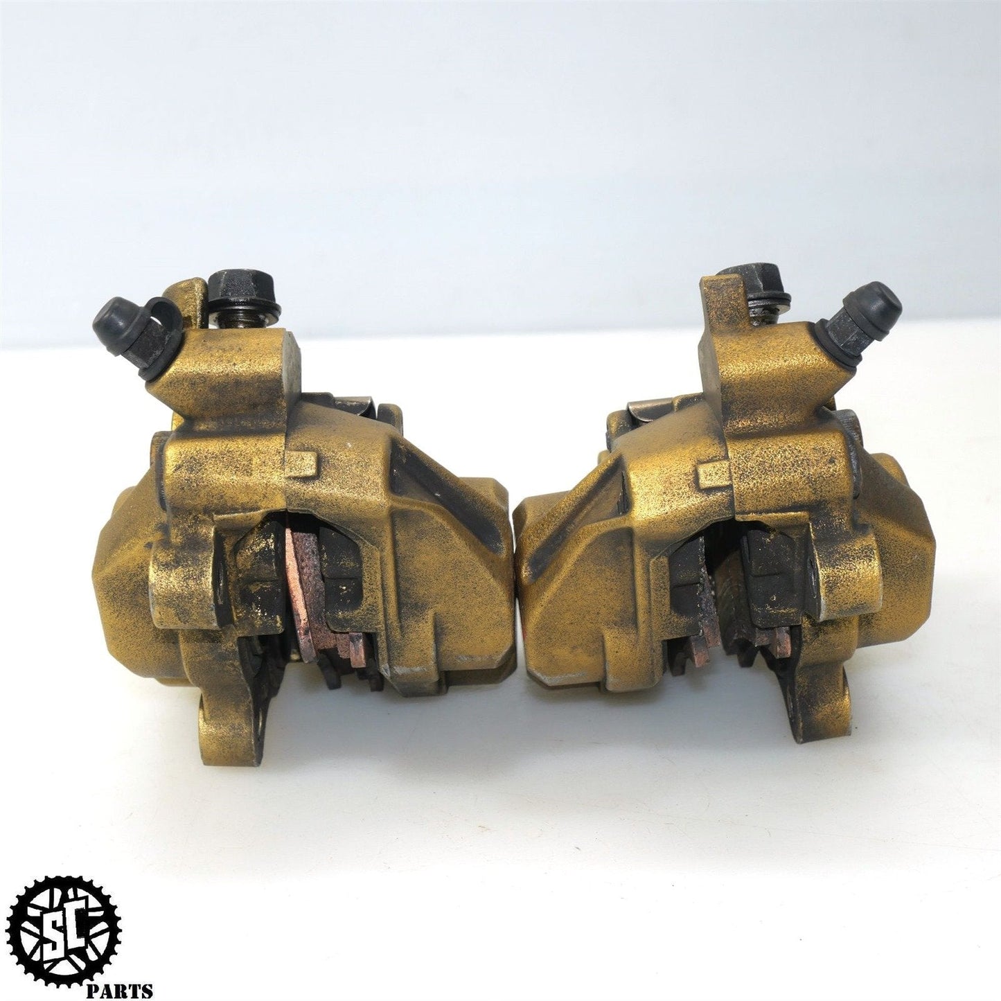 02 03 HONDA CBR954RR FRONT BRAKE CALIPER H29 - SALVAGECYCLEPARTS