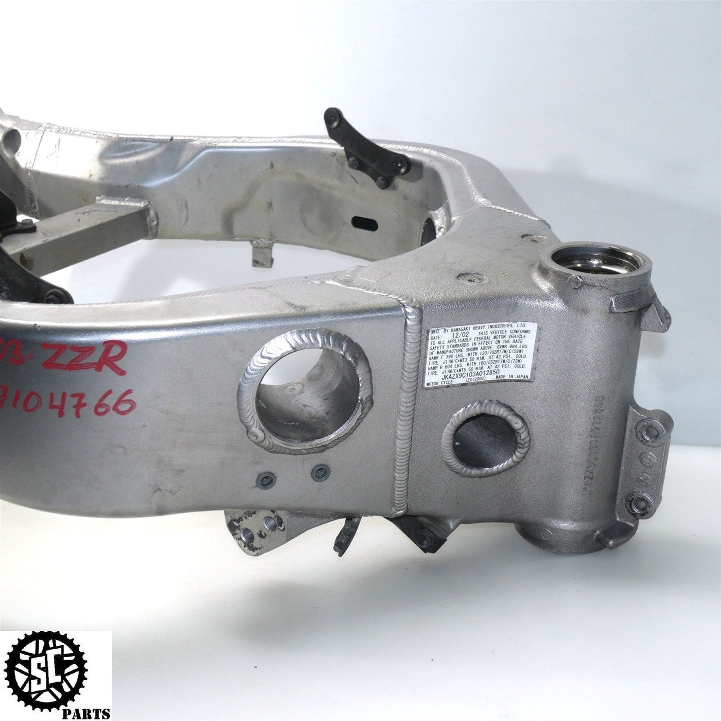 02 - 05 KAWASAKI ZZR1200 FRAME CHASSIS *S* K59 - SALVAGECYCLEPARTS