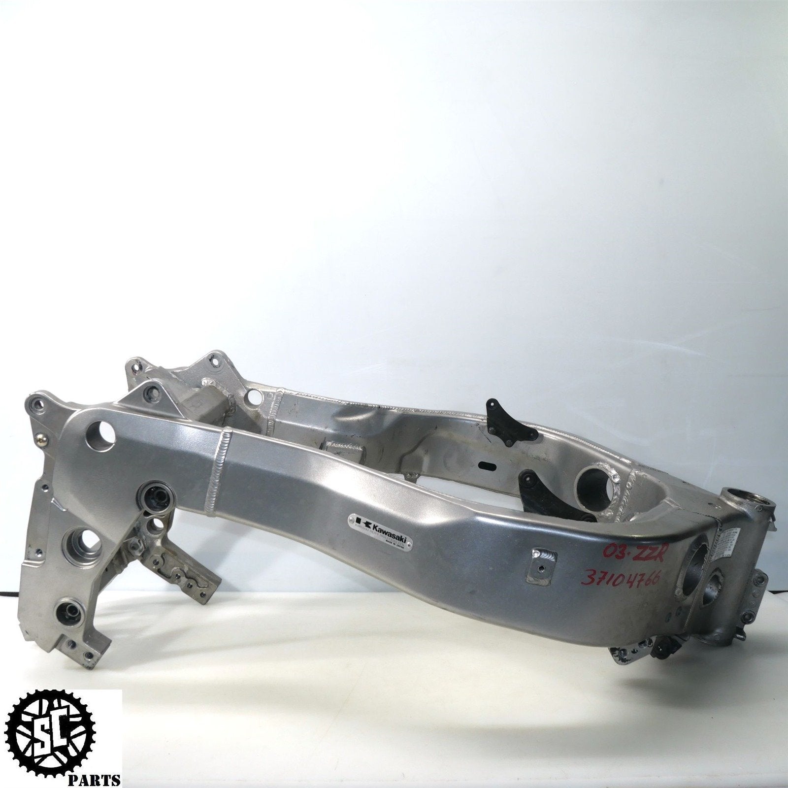 02 - 05 KAWASAKI ZZR1200 FRAME CHASSIS *S* K59 - SALVAGECYCLEPARTS