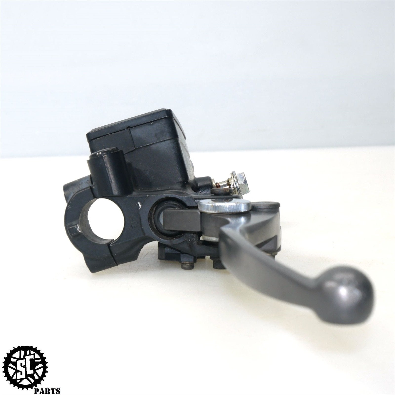 02 - 05 KAWASAKI ZZR1200 FRONT BRAKE MASTER CYLINDER K59 - SALVAGECYCLEPARTS