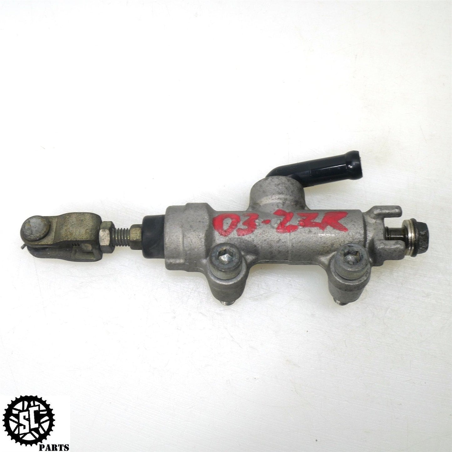 02 - 05 KAWASAKI ZZR1200 REAR BRAKE MASTER CYLINDER K59 - SALVAGECYCLEPARTS