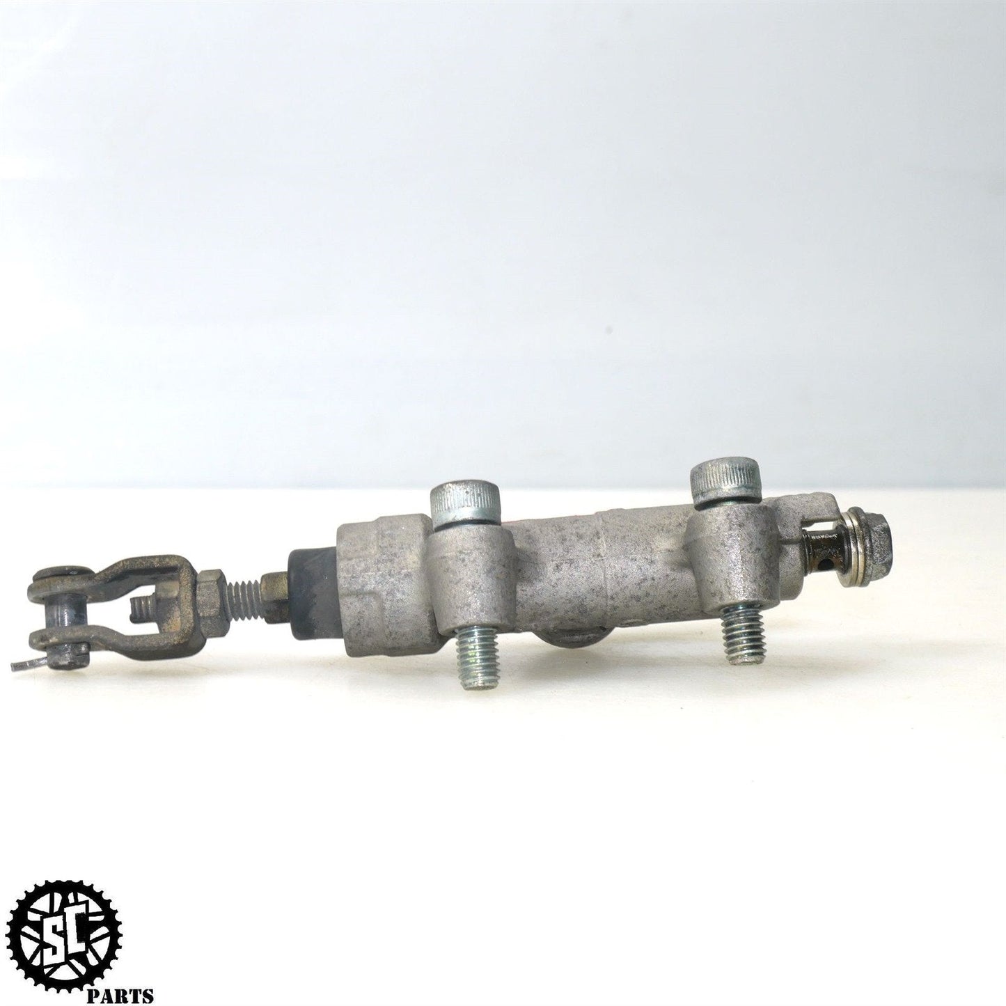 02 - 05 KAWASAKI ZZR1200 REAR BRAKE MASTER CYLINDER K59 - SALVAGECYCLEPARTS