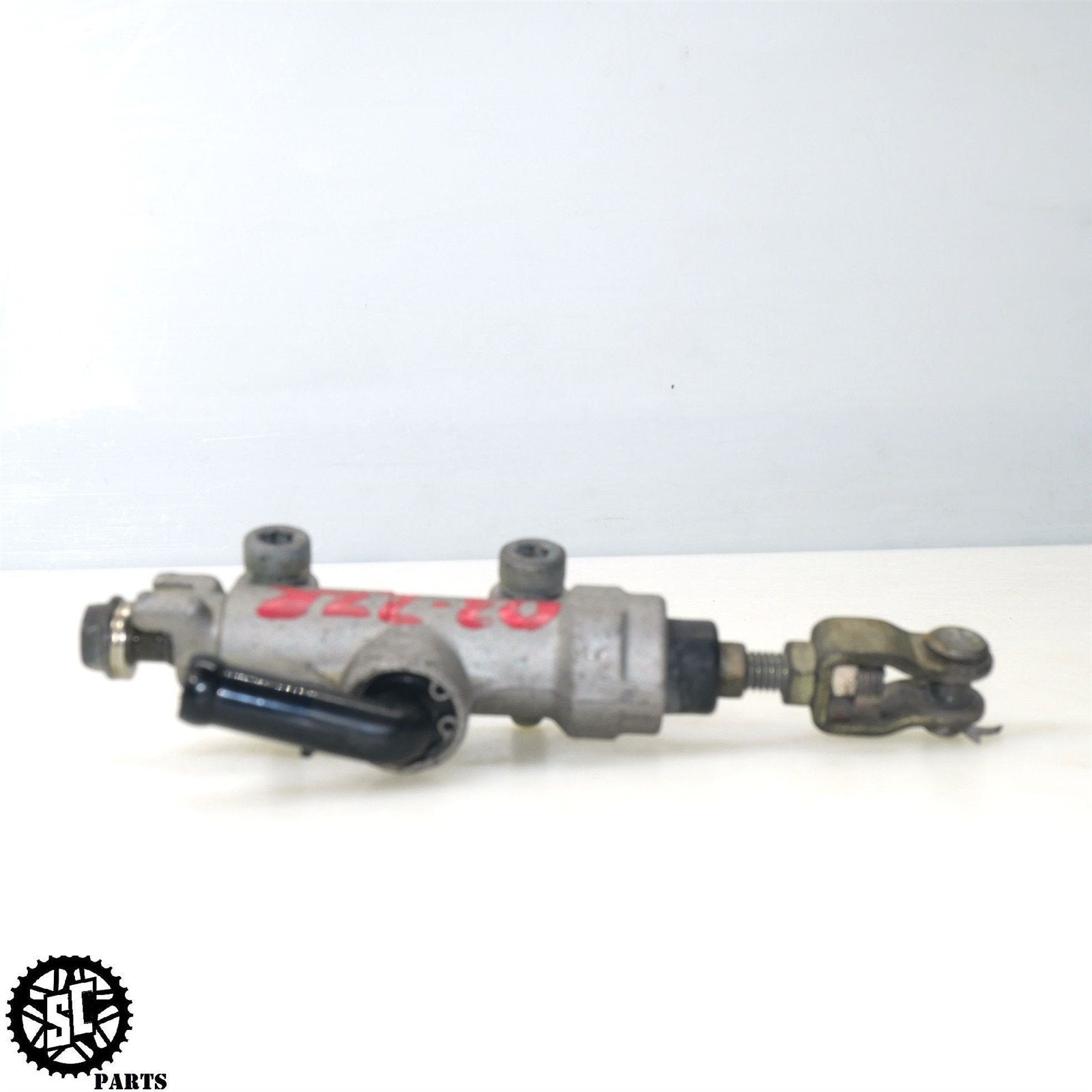 02 - 05 KAWASAKI ZZR1200 REAR BRAKE MASTER CYLINDER K59 - SALVAGECYCLEPARTS