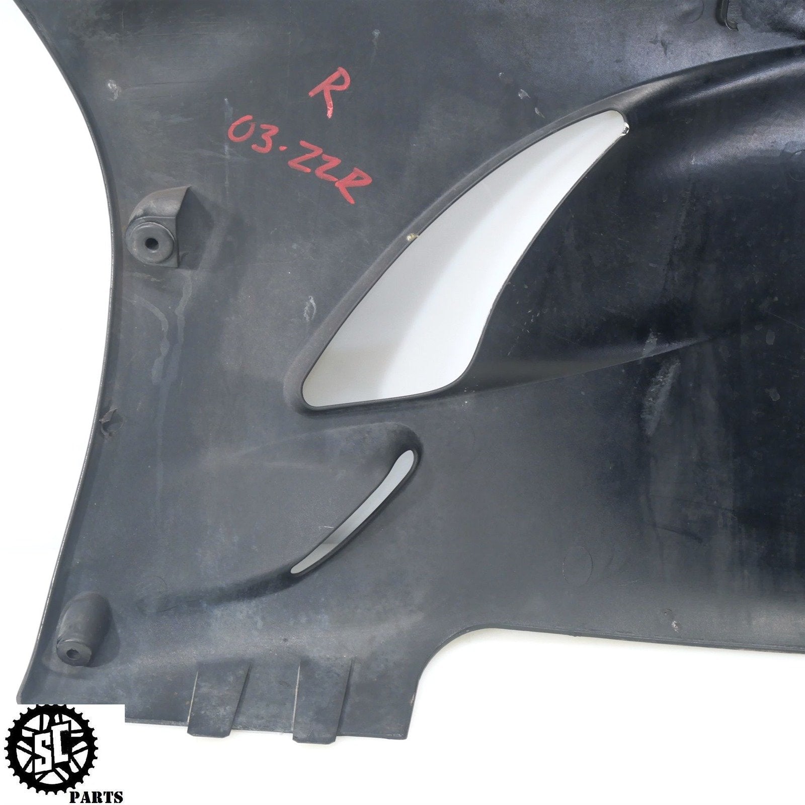 02 - 05 KAWASAKI ZZR1200 RIGHT SIDE FAIRING K59 - SALVAGECYCLEPARTS