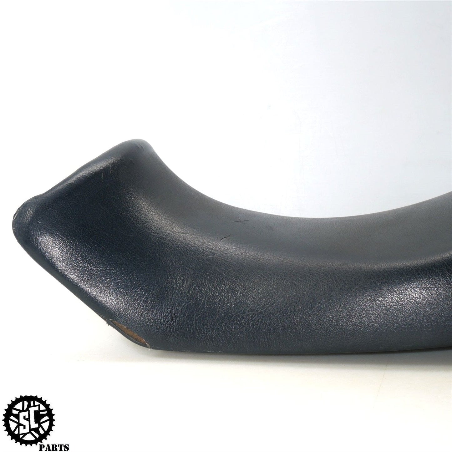 02 - 05 KAWASAKI ZZR1200 SEAT K59 - SALVAGECYCLEPARTS