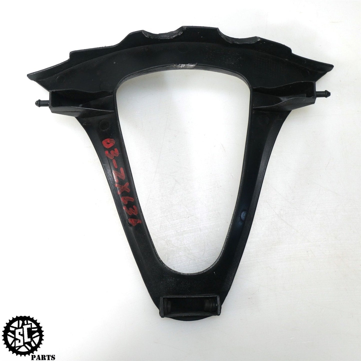 03 04 2003 KAWASAKI NINJA ZX6R 636 LOWER V INNER CHIN FAIRING 55028 - 1456 K07 - SALVAGECYCLEPARTS