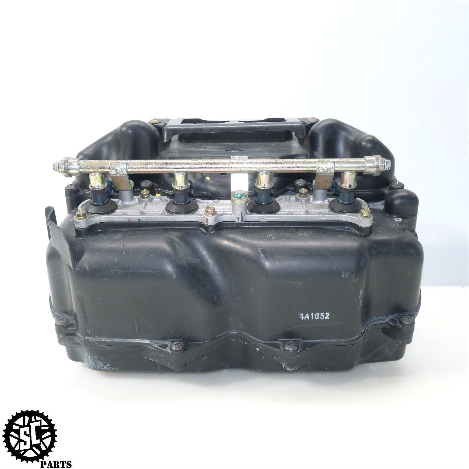 03 04 HONDA CBR600RR AIRBOX SECONDARY INJECTOR H43 - SALVAGECYCLEPARTS