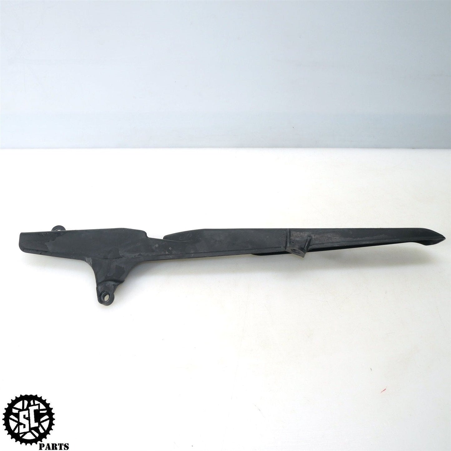 03 04 HONDA CBR600RR CHAIN GUARD H43 - SALVAGECYCLEPARTS